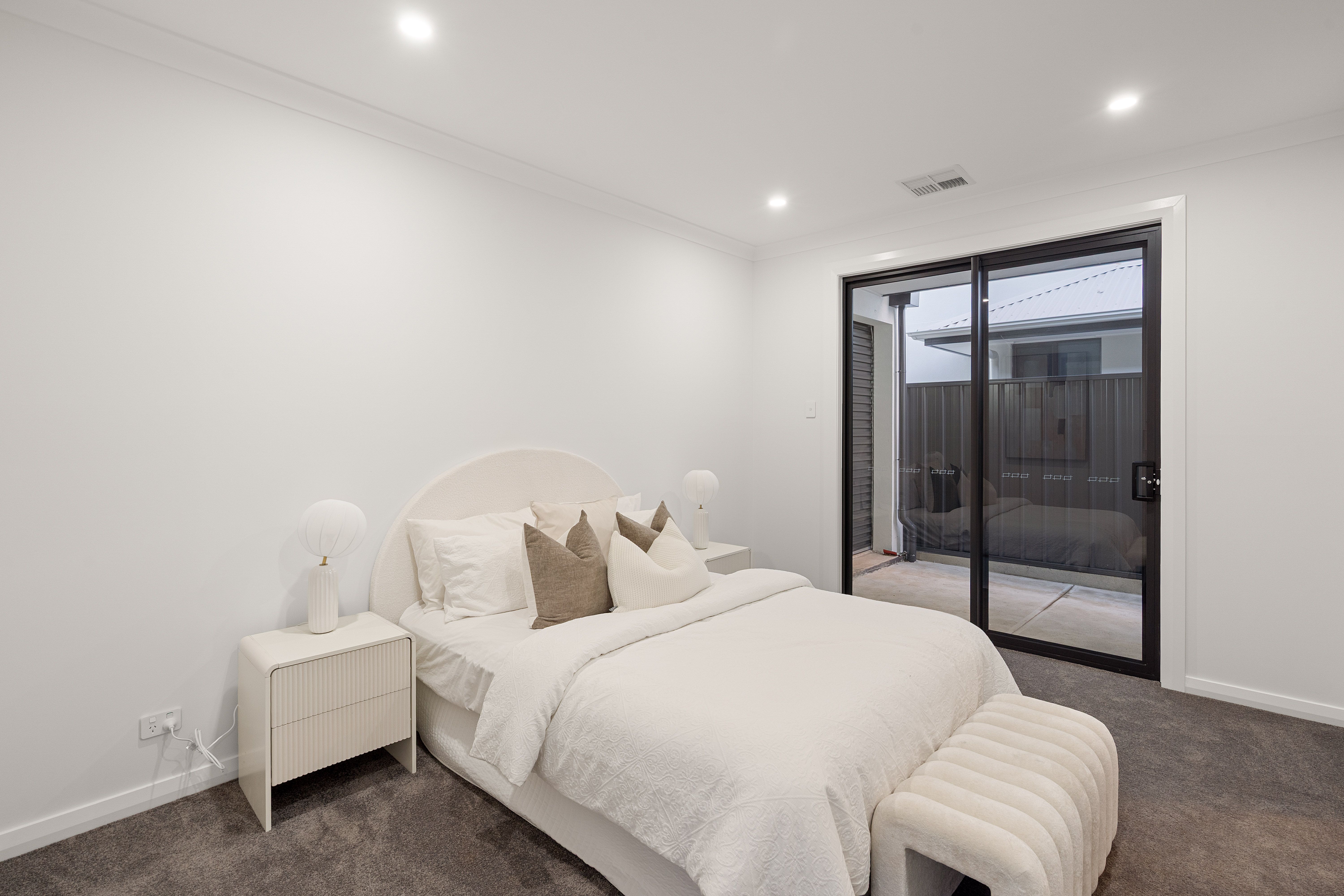 10 Kimberley Avenue — photo 15 of 24