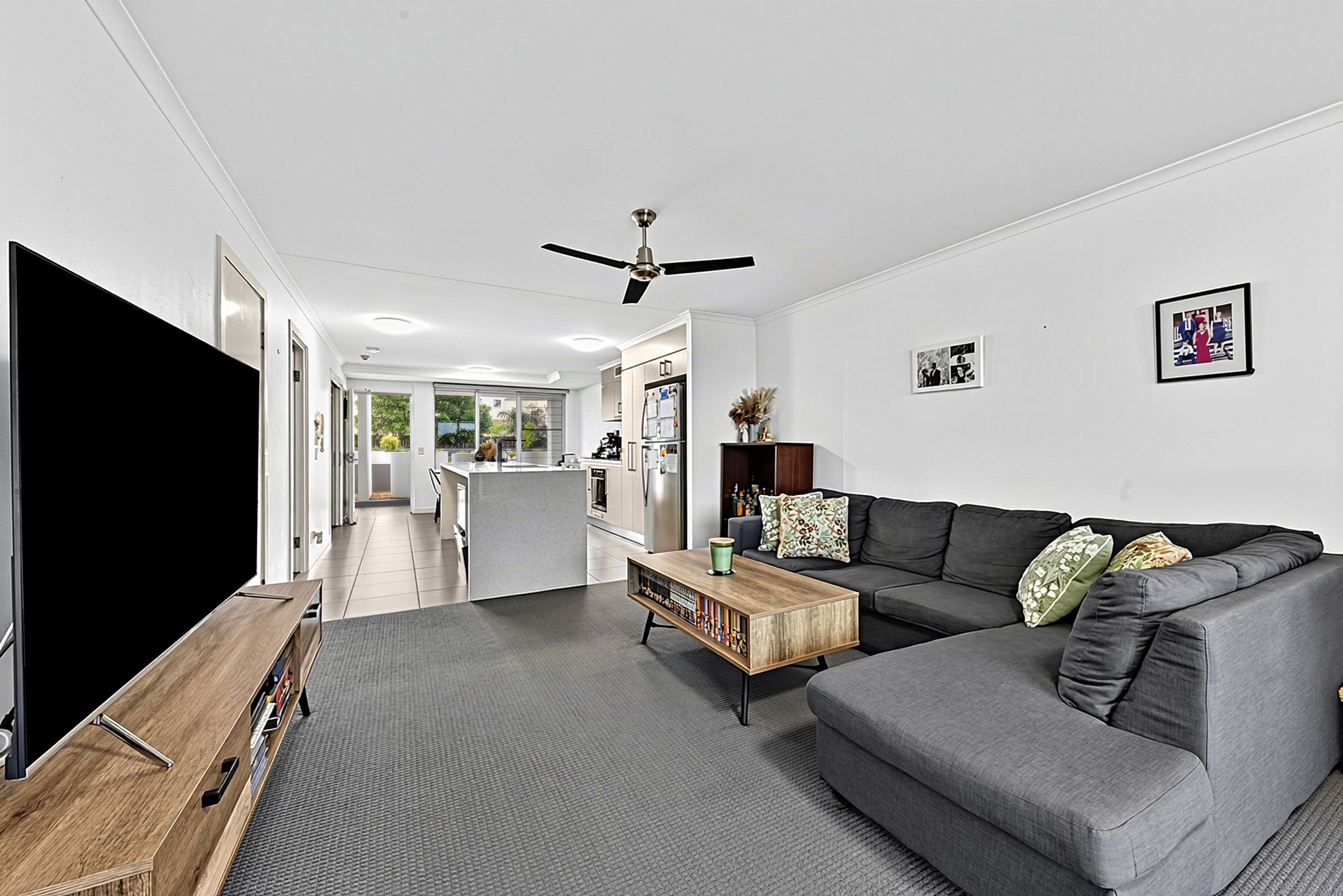 2105/1A Mungar Street — photo 8 of 12