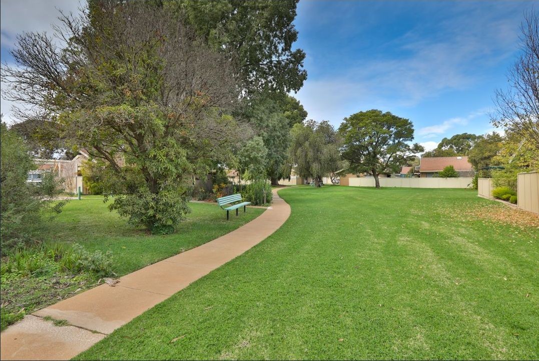 4 Bottlebrush Court, Mildura, VIC 3500