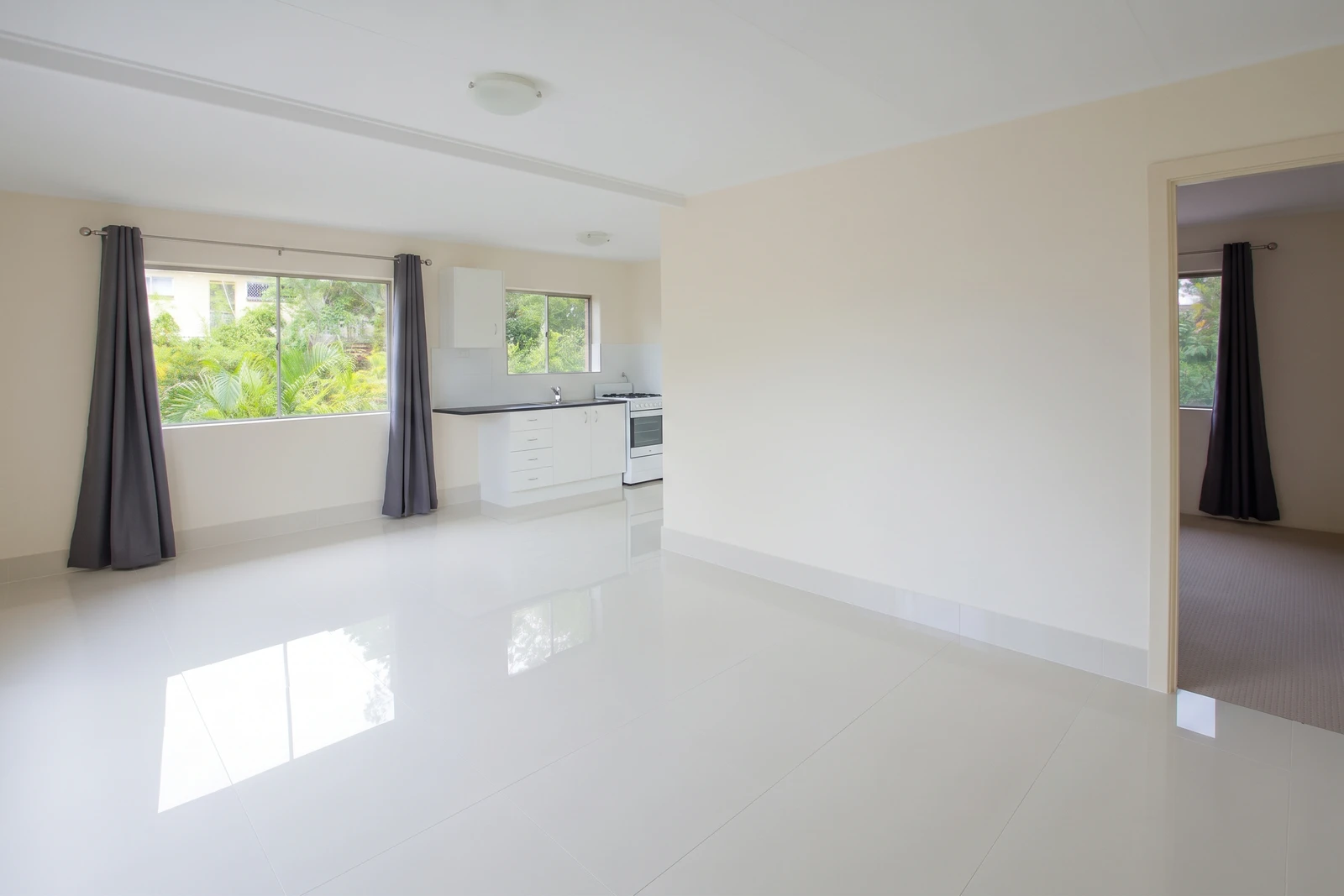 10/42 Swain Street, Holland Park West, QLD 4121