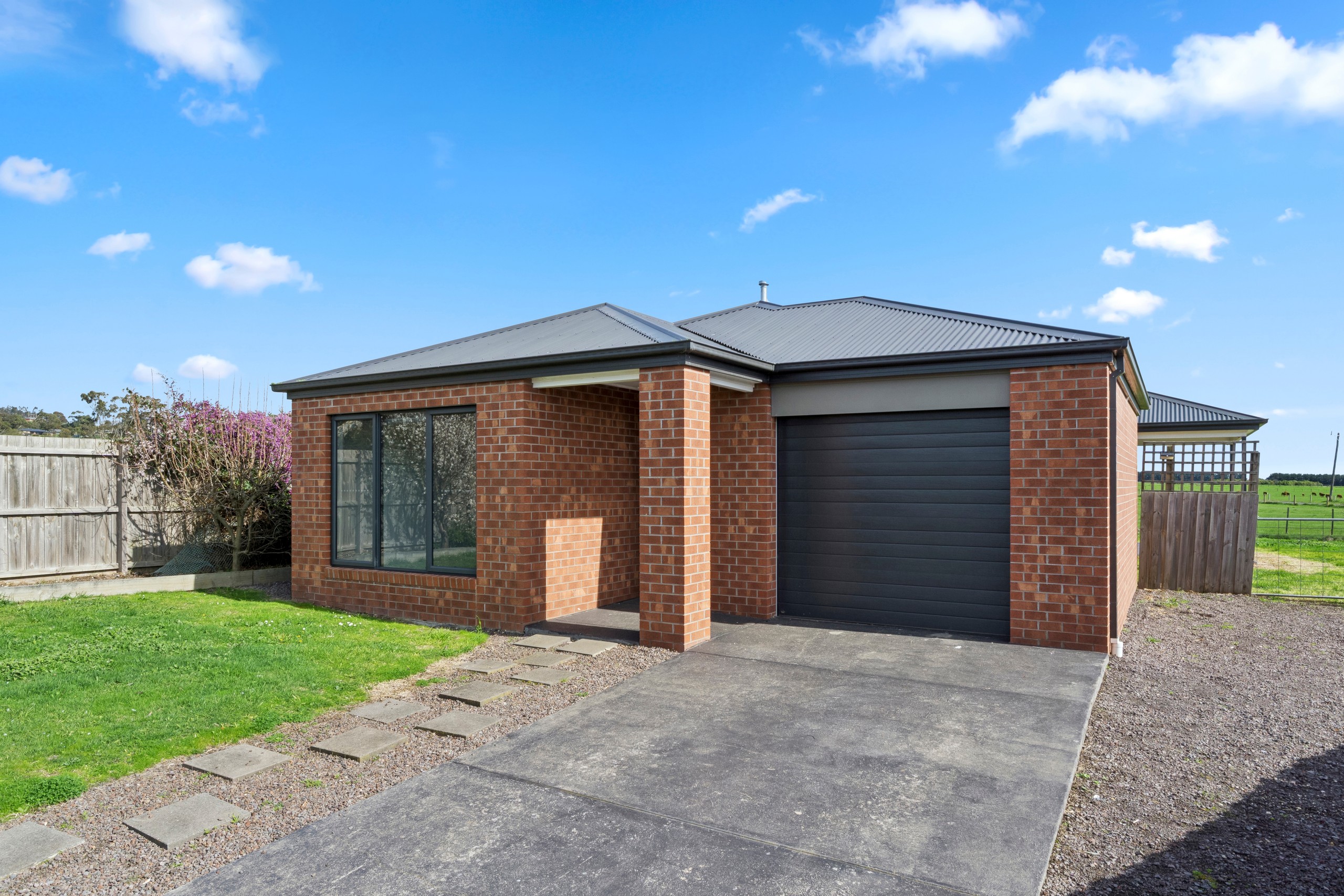 22 McAlpine Court, Camperdown, VIC 3260
