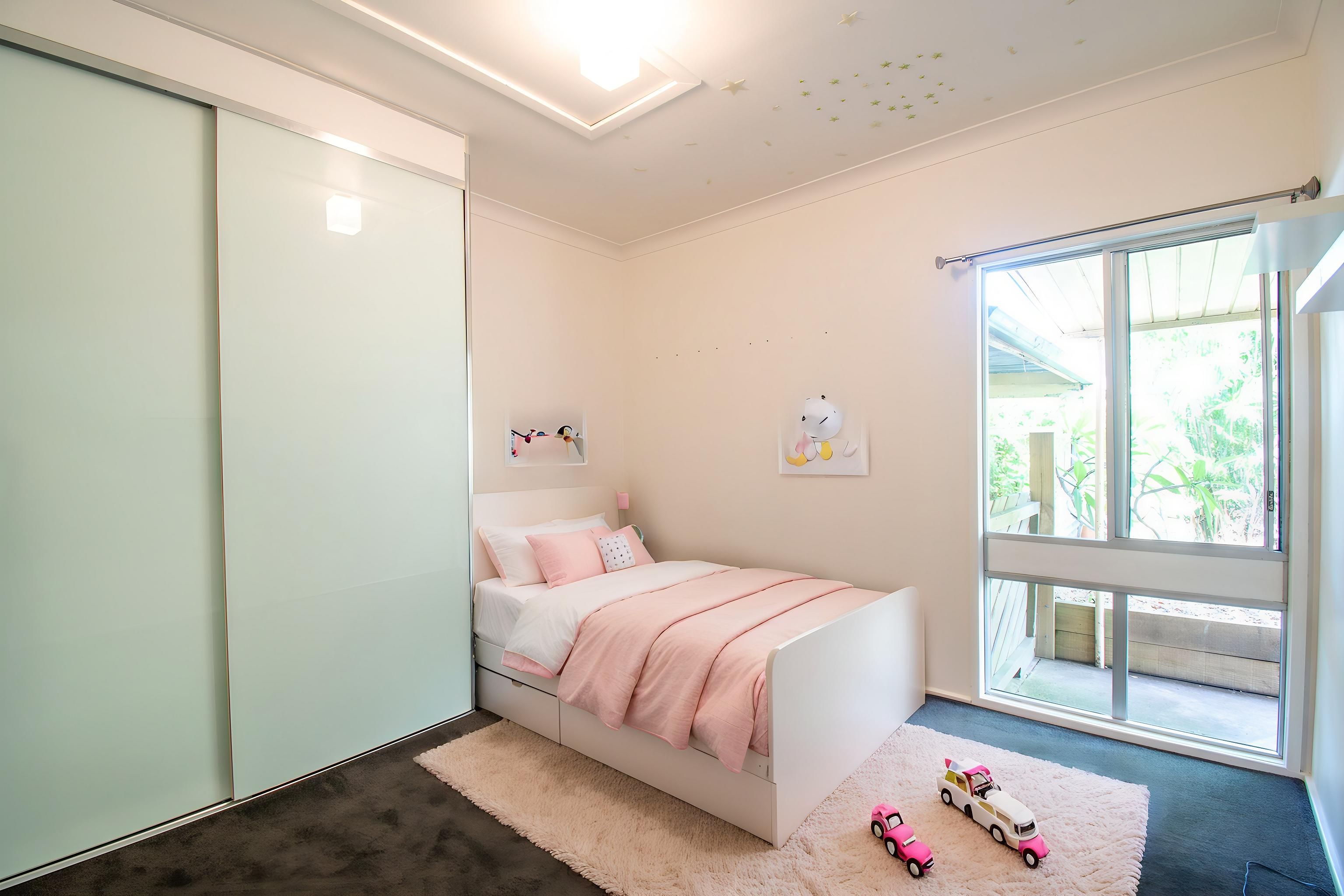 9 Chifley Road — photo 6 of 12