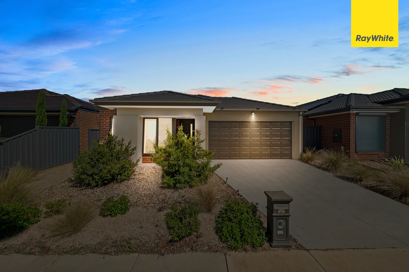 37 Tamboritha Boulevard, WEIR VIEWS, VIC 3338