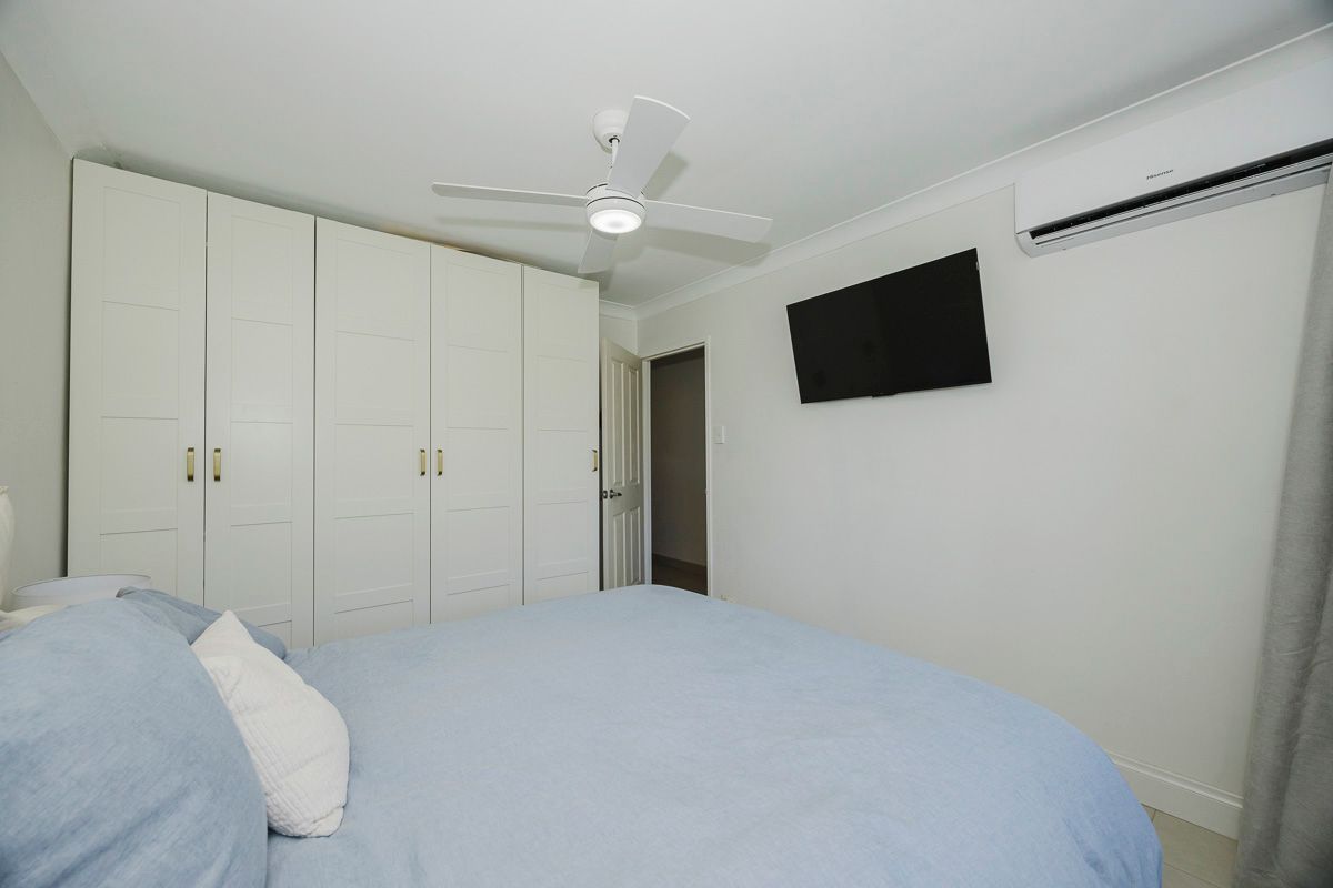 11 Mitchell Place — photo 15 of 27