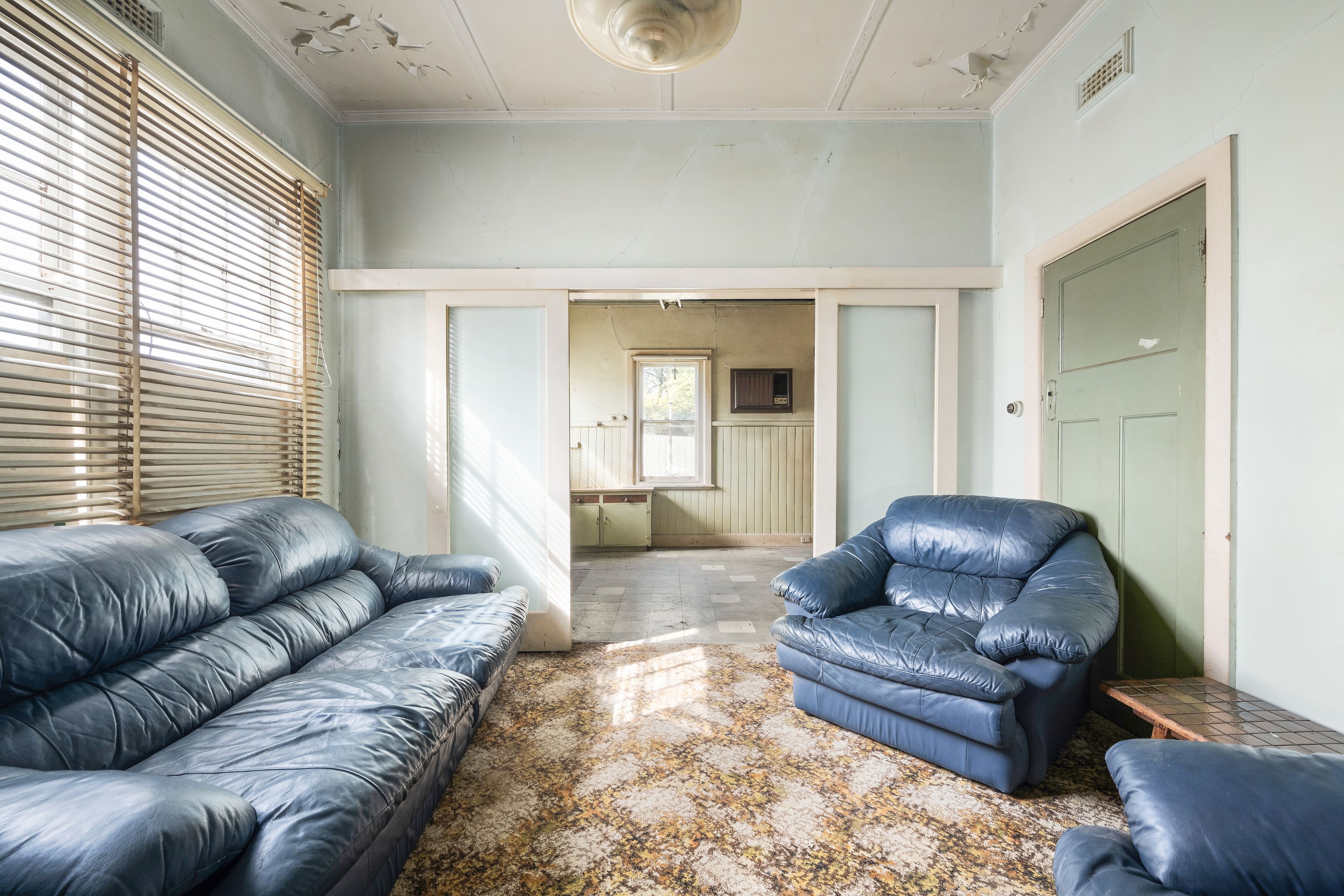 2 Temple Street — photo 10 of 20