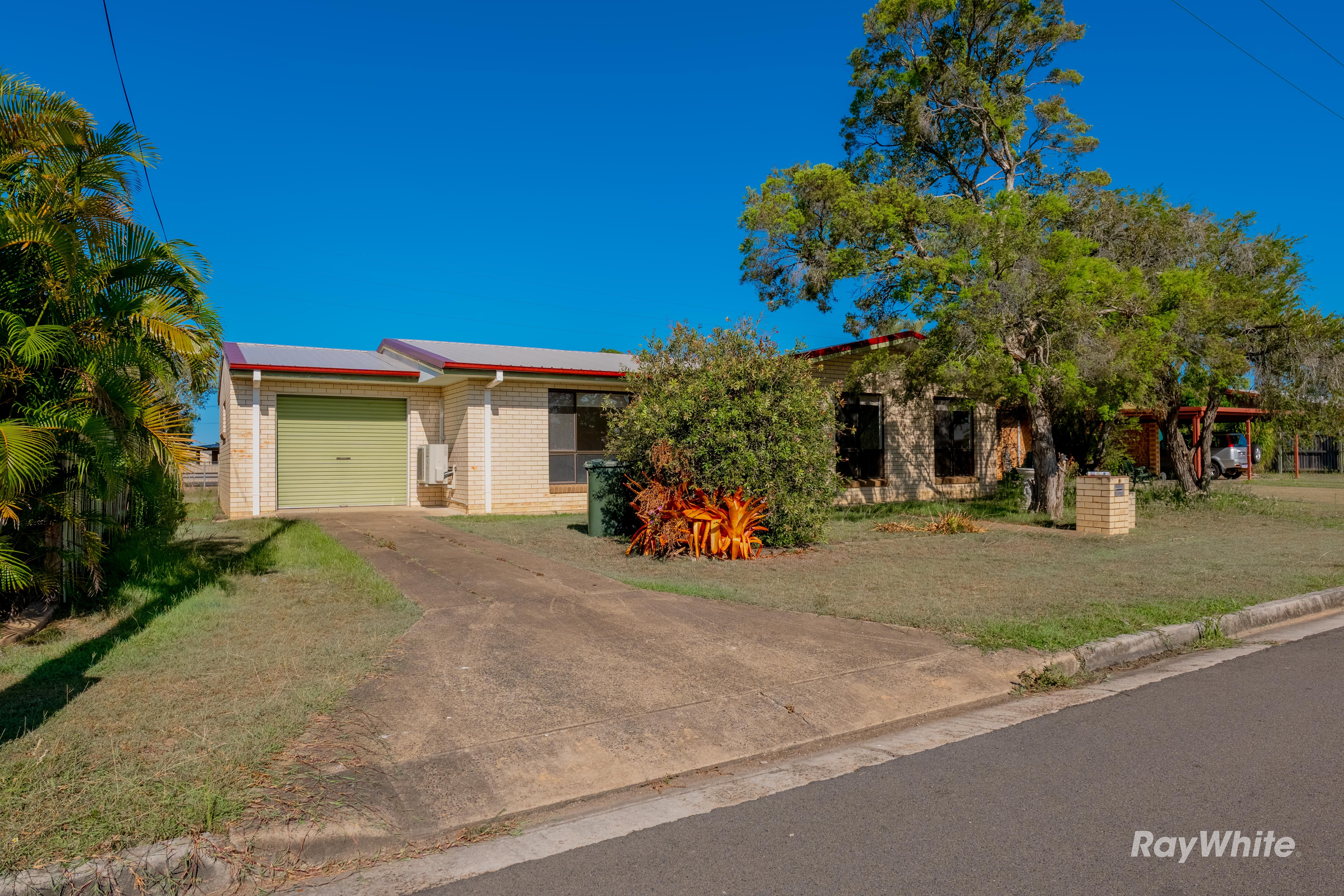 10 Tadgell Court, Avenell Heights, QLD 4670
