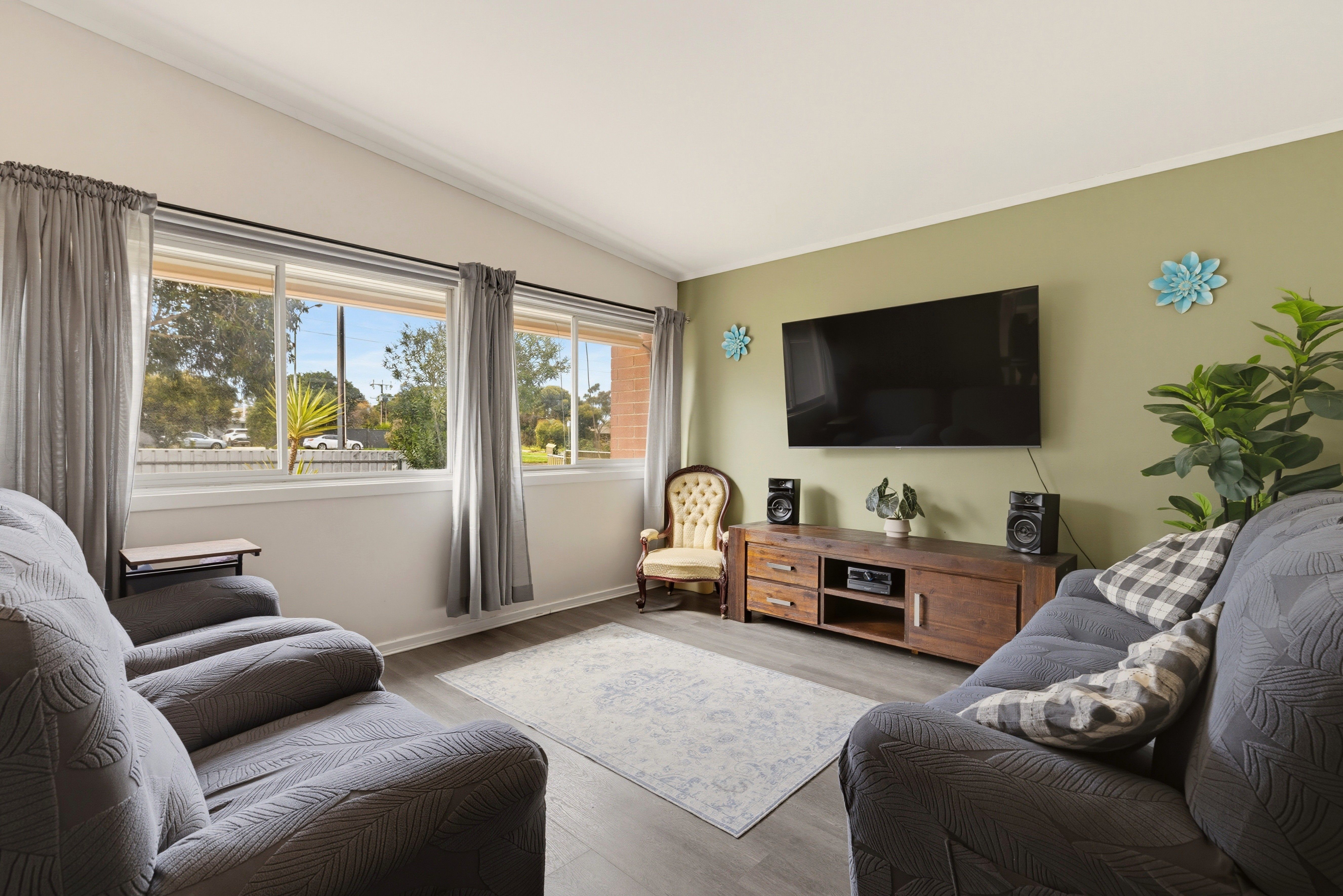 149 Dyson Road — photo 7 of 20