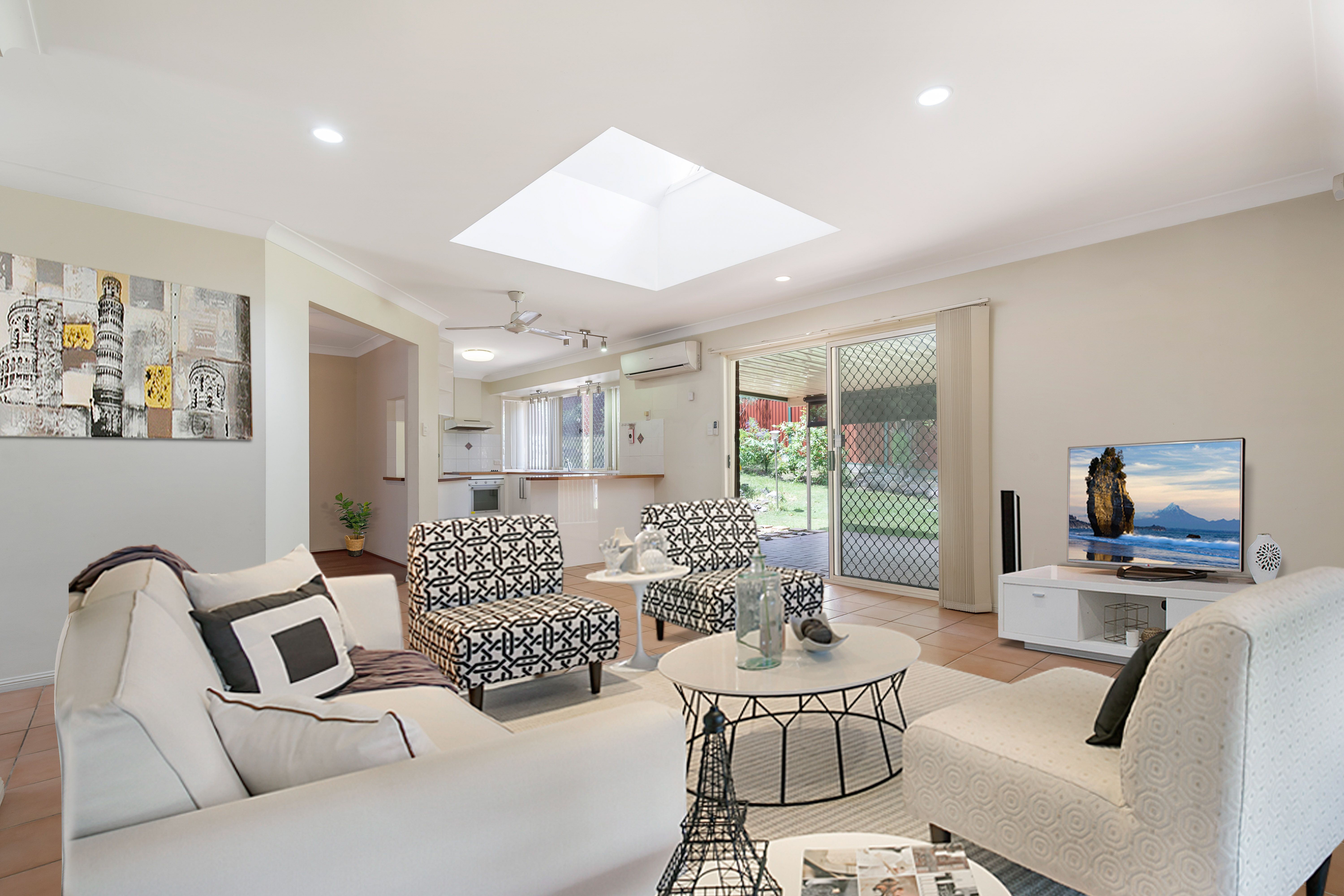 1 Borger Place, Edens Landing, QLD 4207
