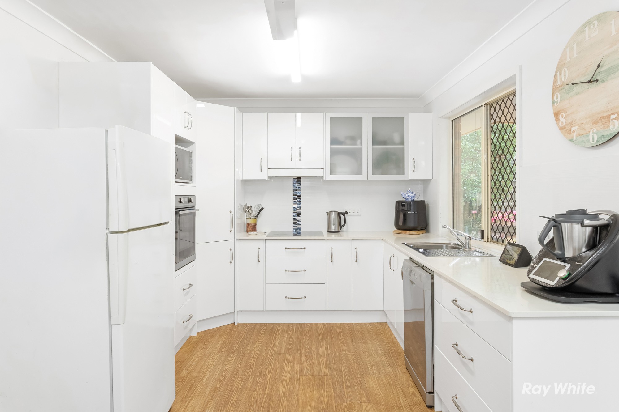 4 Loch Ness Outlook, Taranganba, QLD 4703