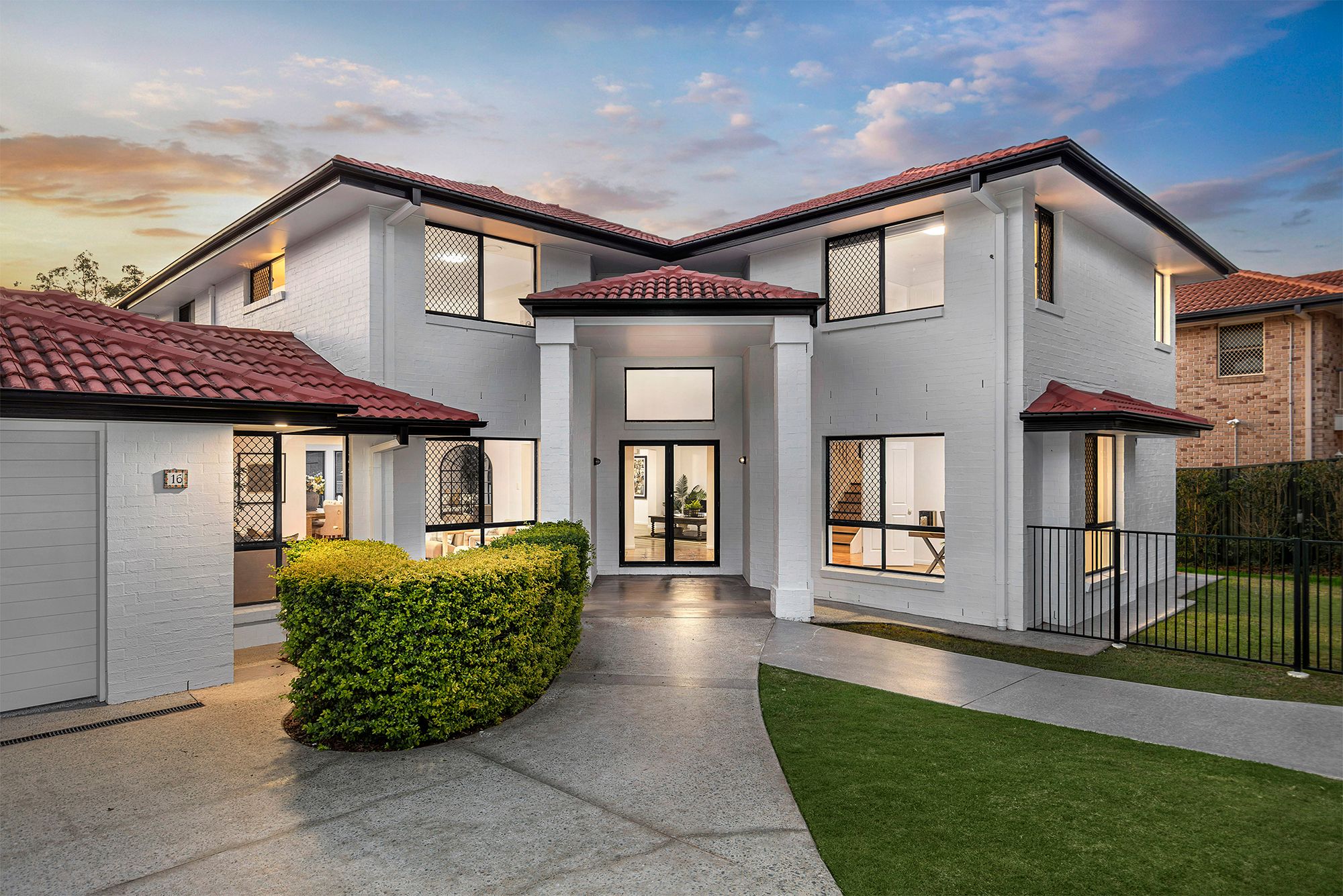16 Knightsbridge Place, Bridgeman Downs, QLD 4035