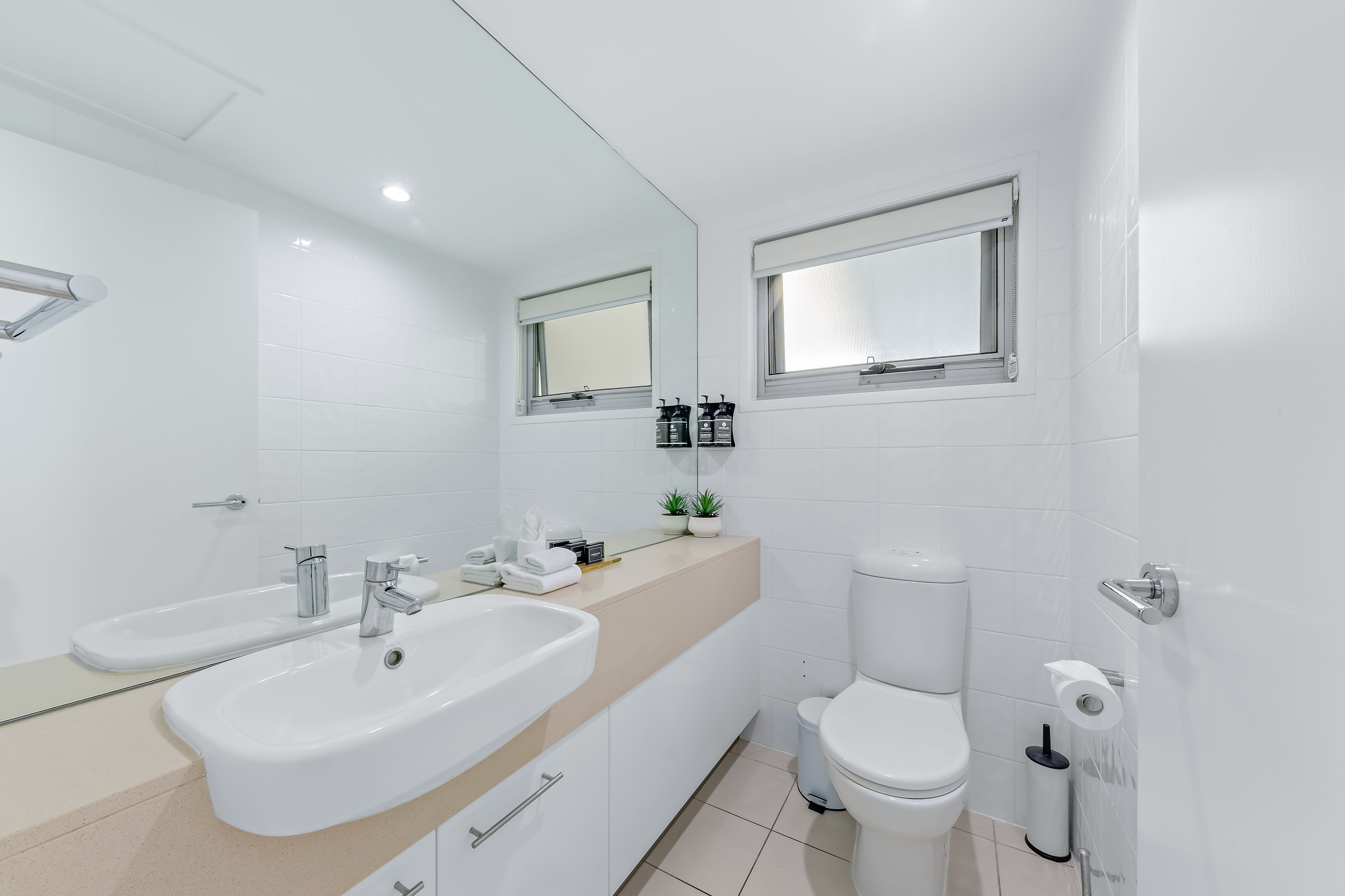 27/159 Shingley Drive — photo 17 of 30