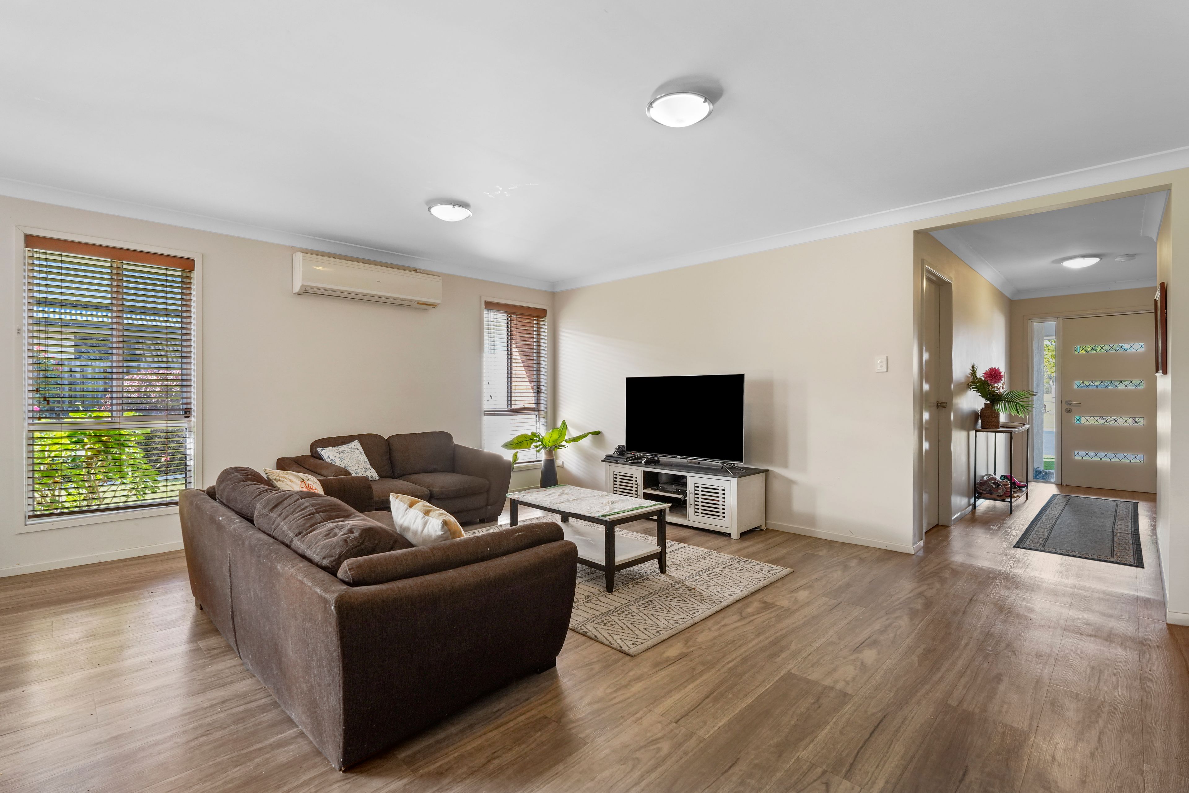 7 Cinderwood Court — photo 3 of 22