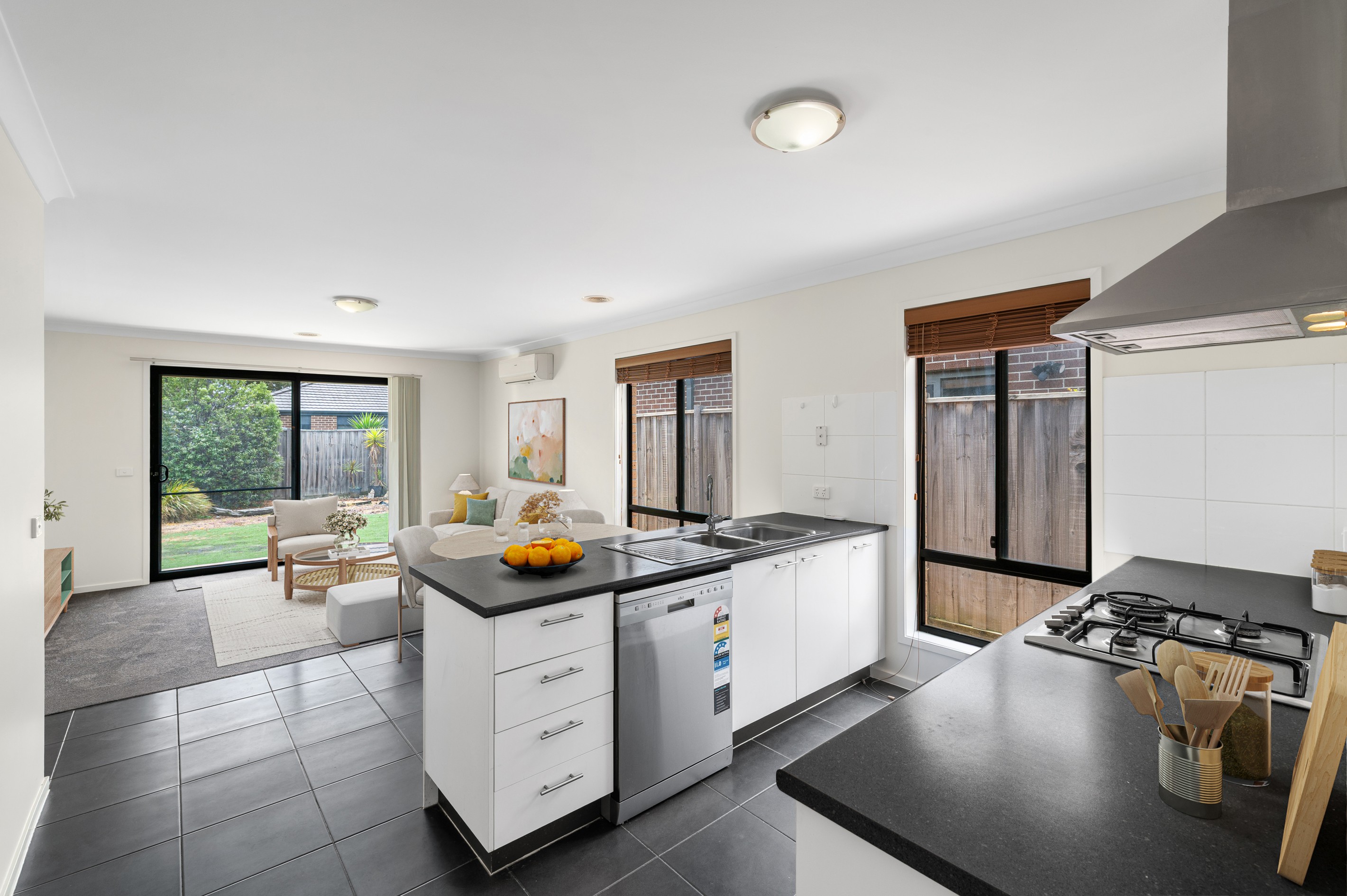 12 Marlowe Grange, Mernda, VIC 3754