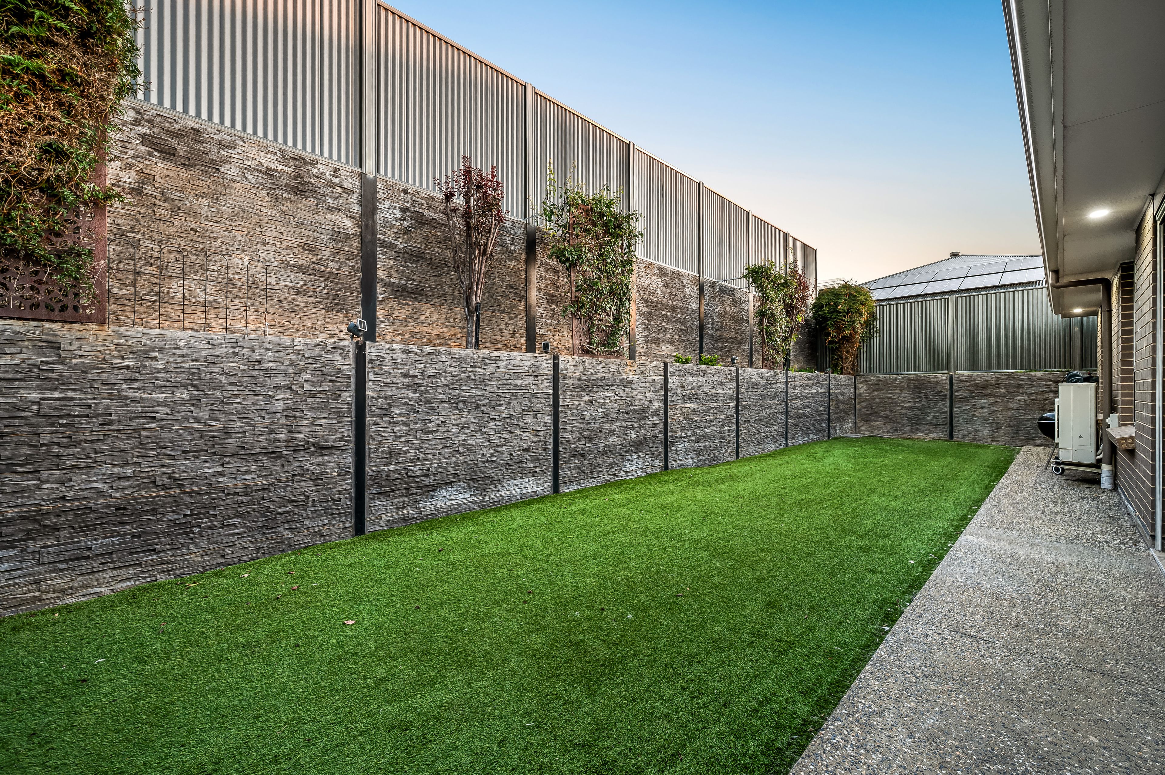 13 Ogilvy Road — photo 14 of 19