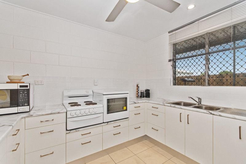 4/33 Cheyne Street, Pimlico, QLD 4812