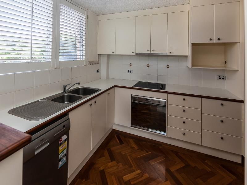 7/136 Macquarie Street, St Lucia, QLD 4067