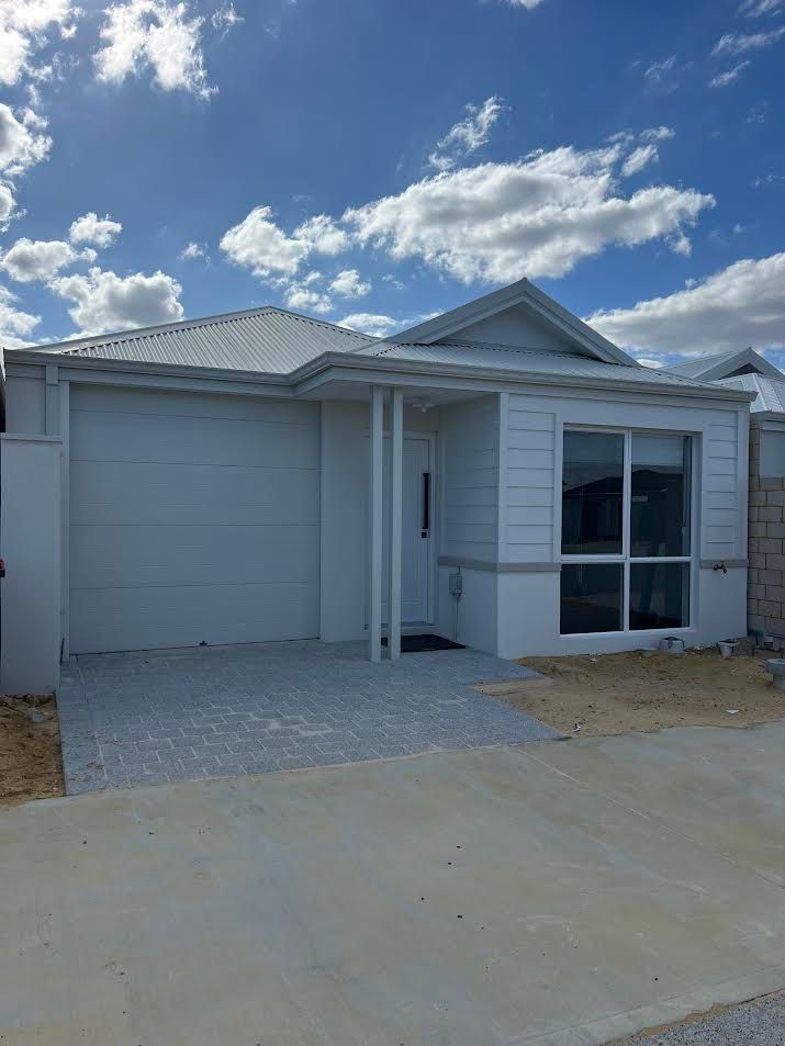 19 Labuan Way, Clarkson WA 6030