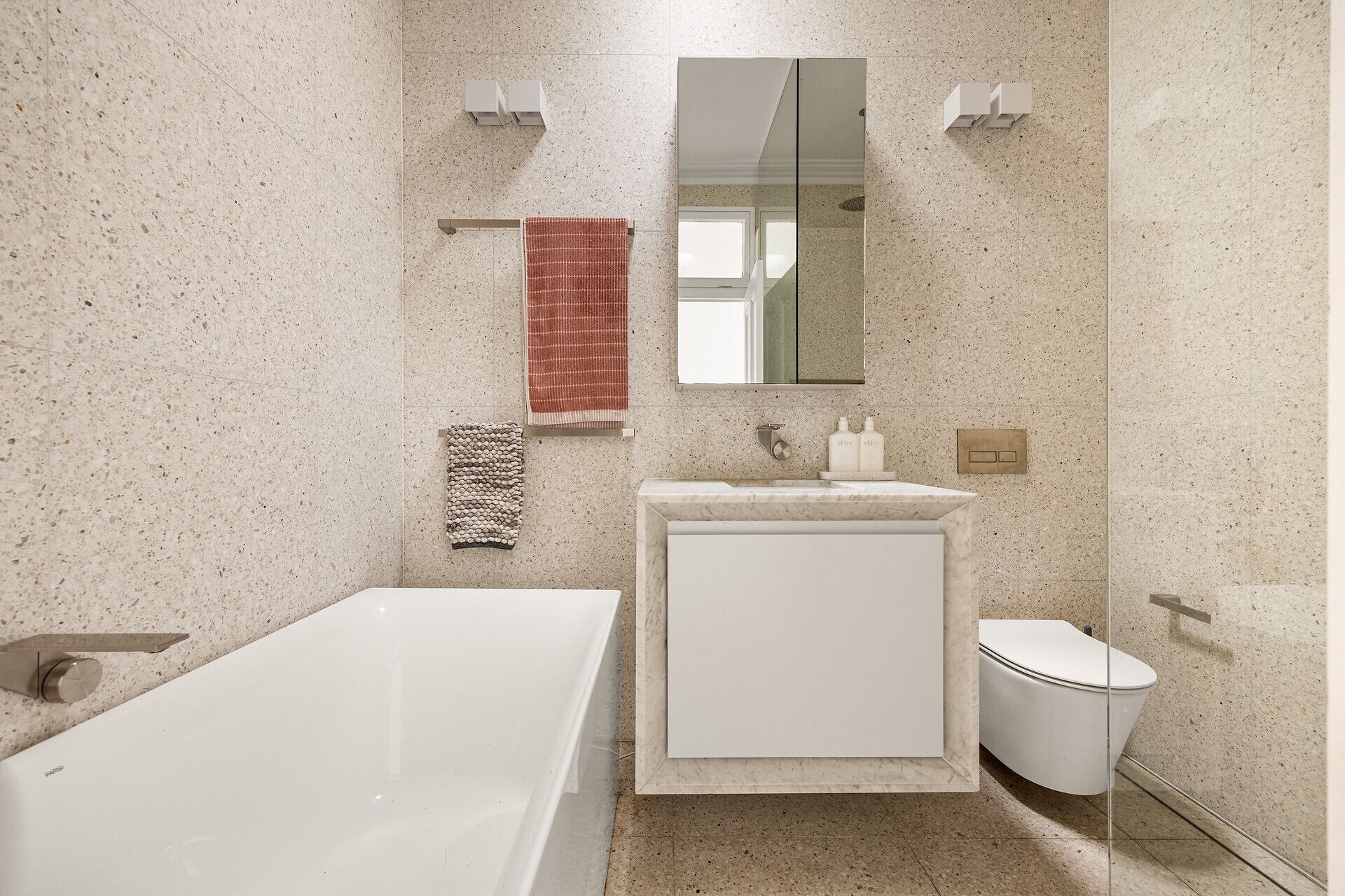 1/310 Bondi Road — photo 6 of 10