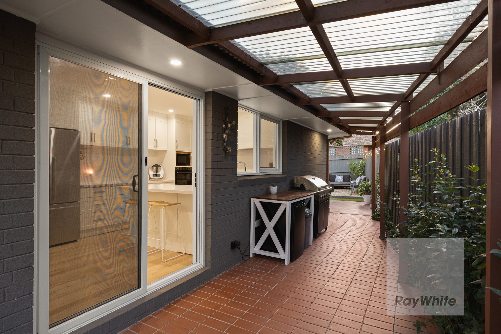 9 Gleeson Drive — photo 13 of 15