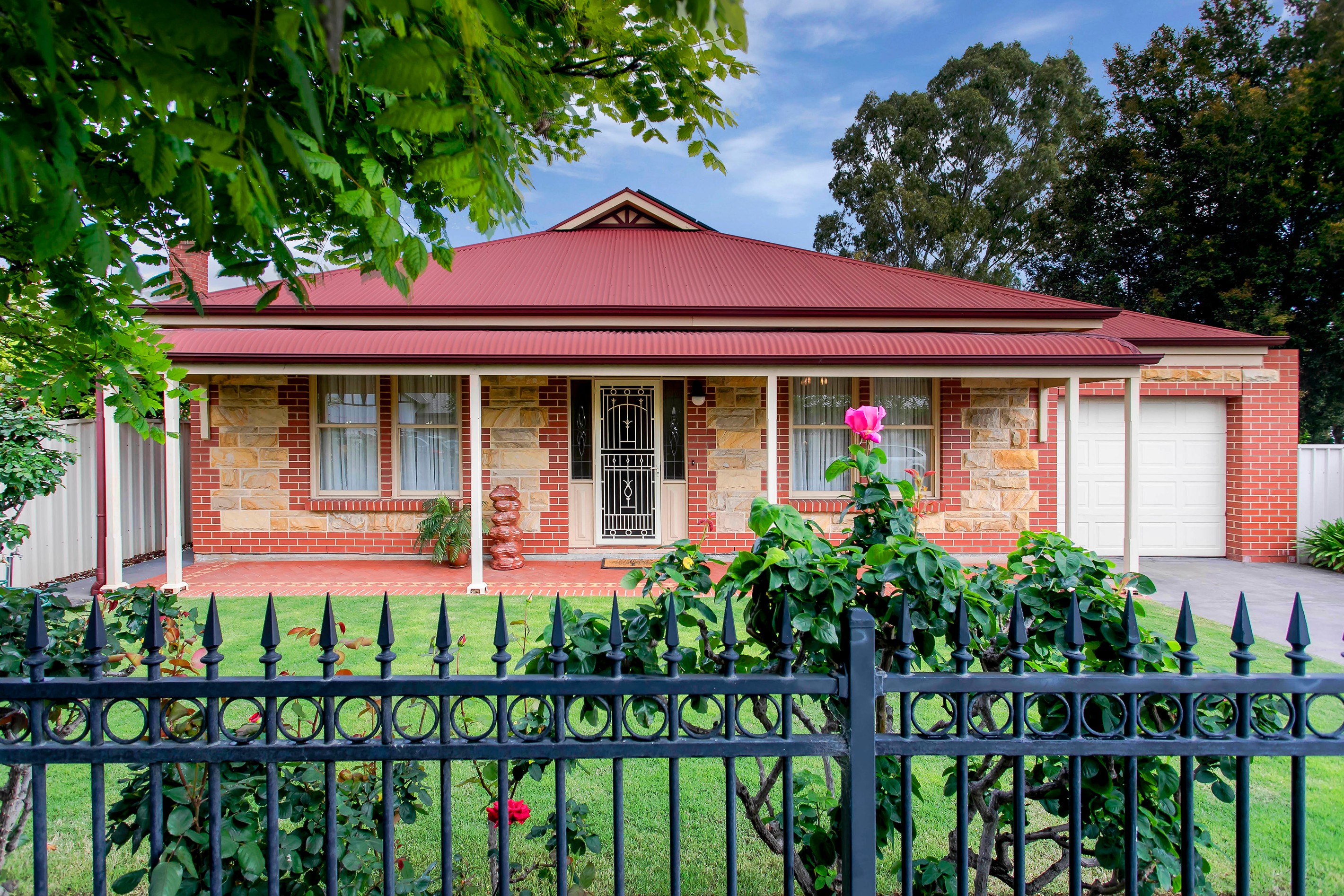 27 Crozier Avenue, Daw Park, SA 5041