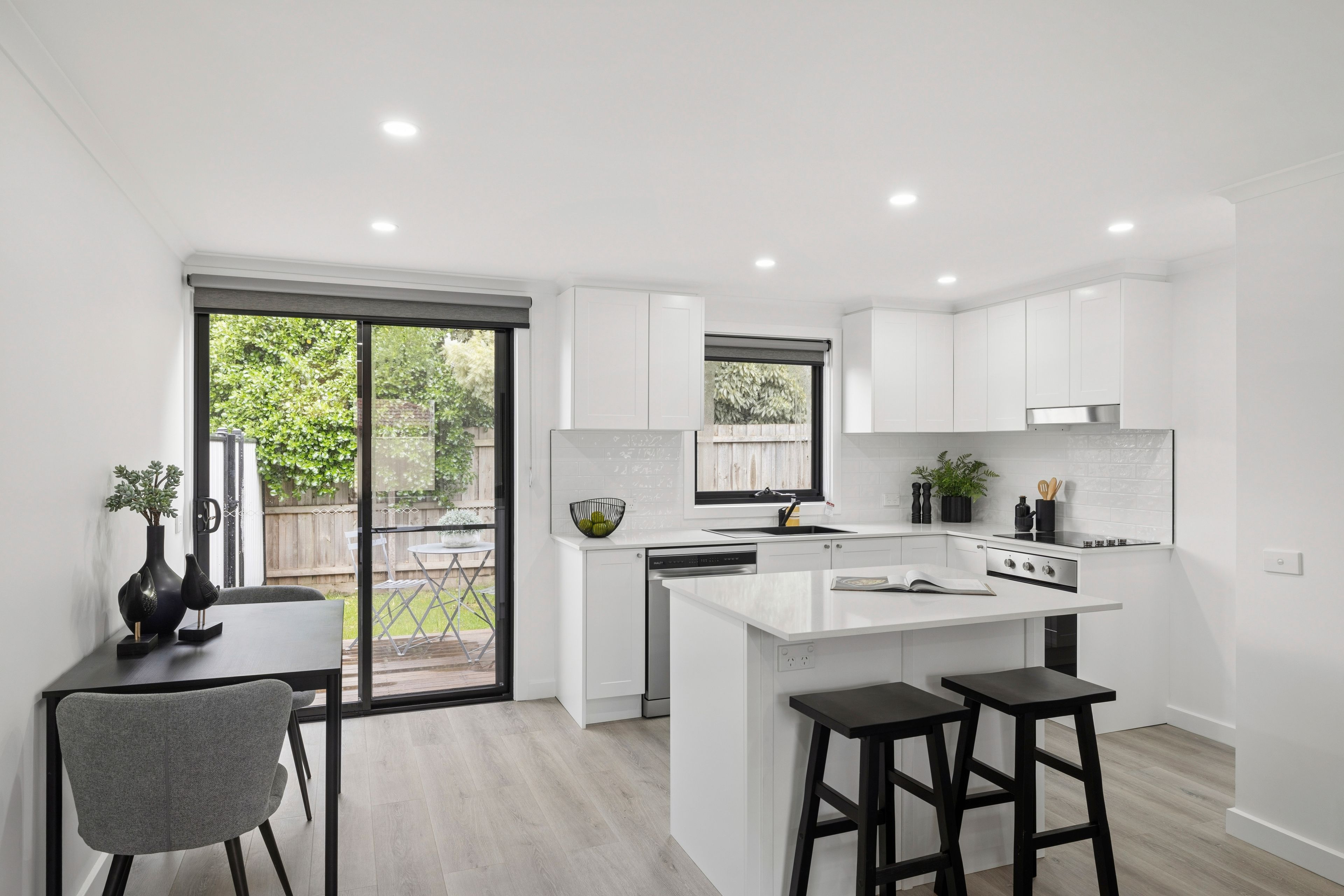 Units 1-3/31 Worcester Road, Gisborne, VIC 3437