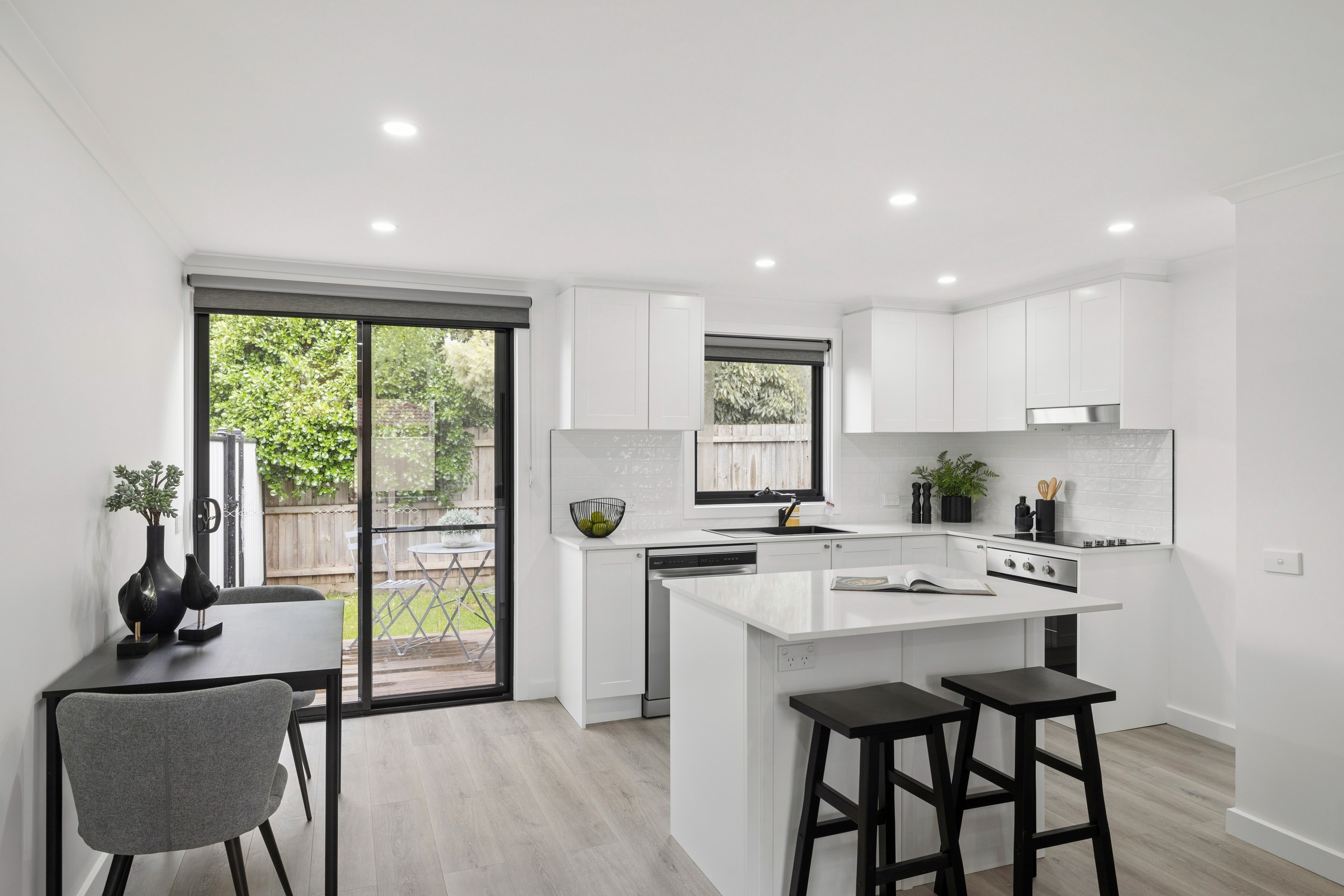 Units 1-3/31 Worcester Road, Gisborne, VIC 3437