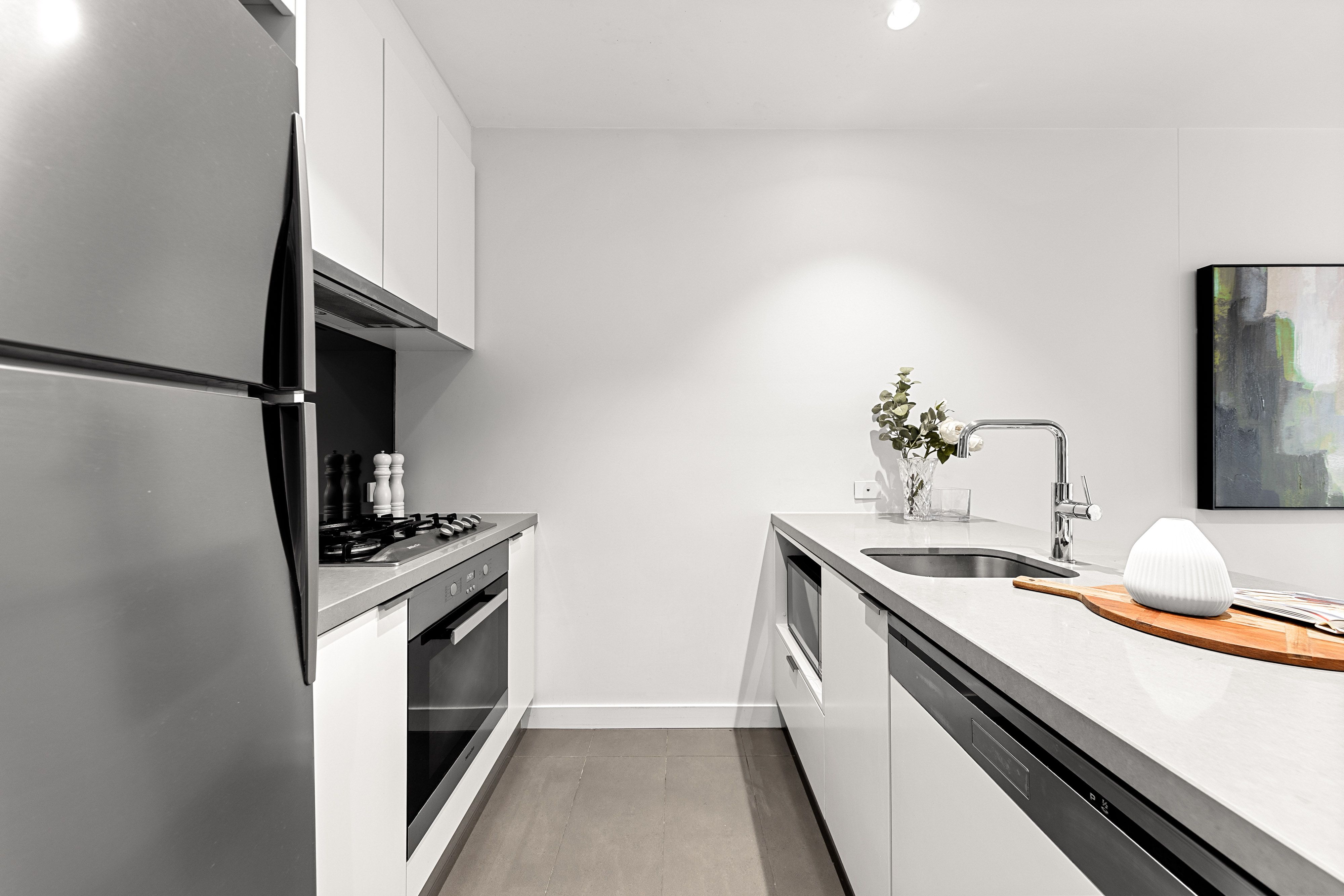 1611/45 Clarke Street — photo 7 of 19