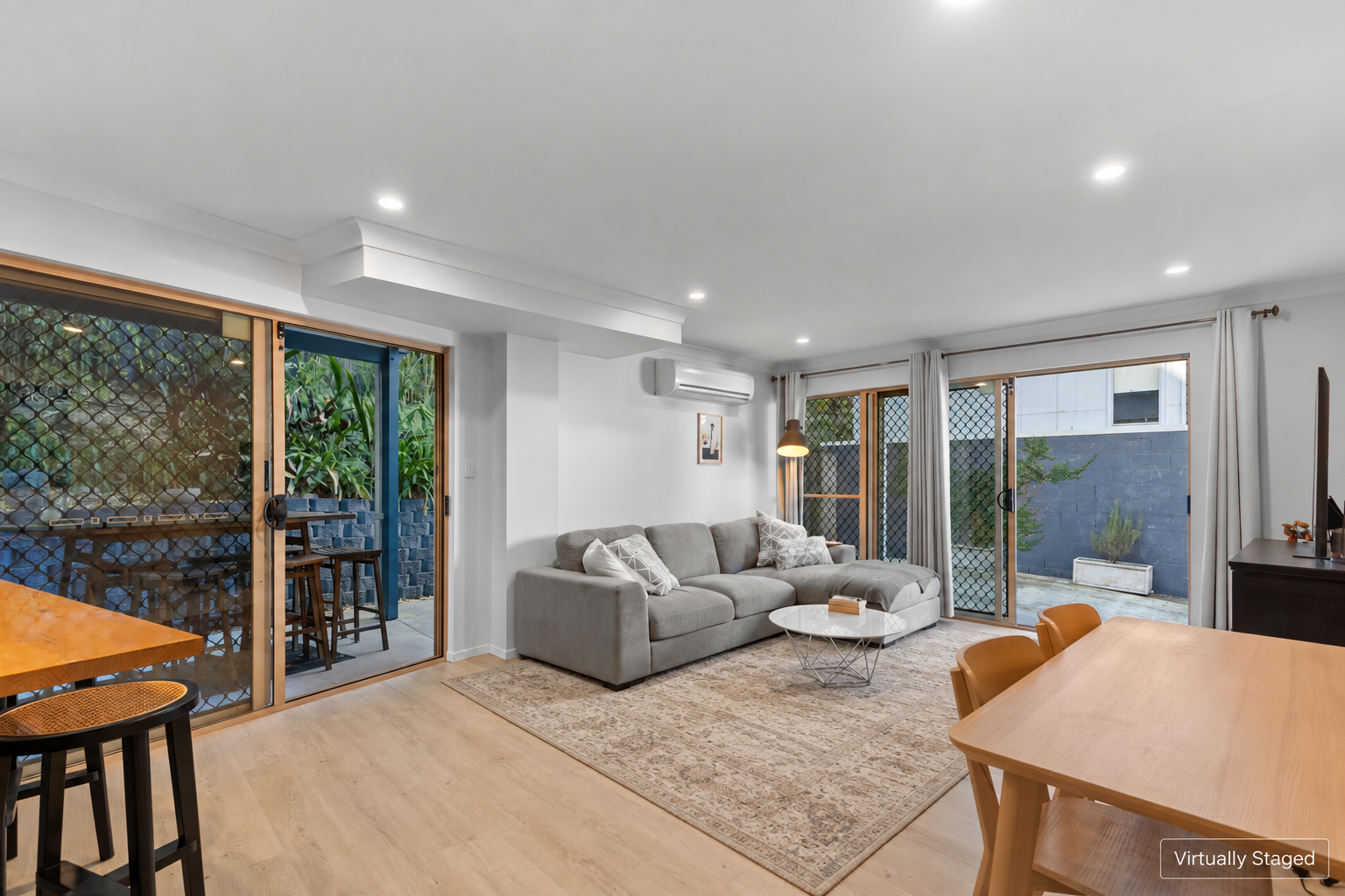 4/39 Beth Eden Terrace — photo 3 of 17