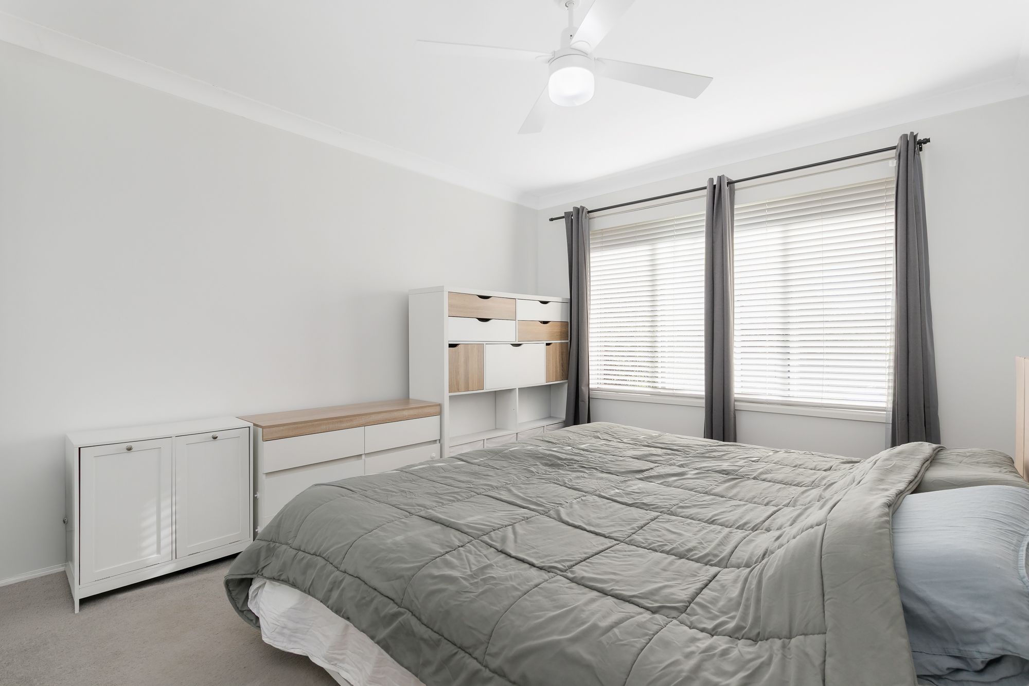46 Elizabeth Crescent — photo 5 of 16