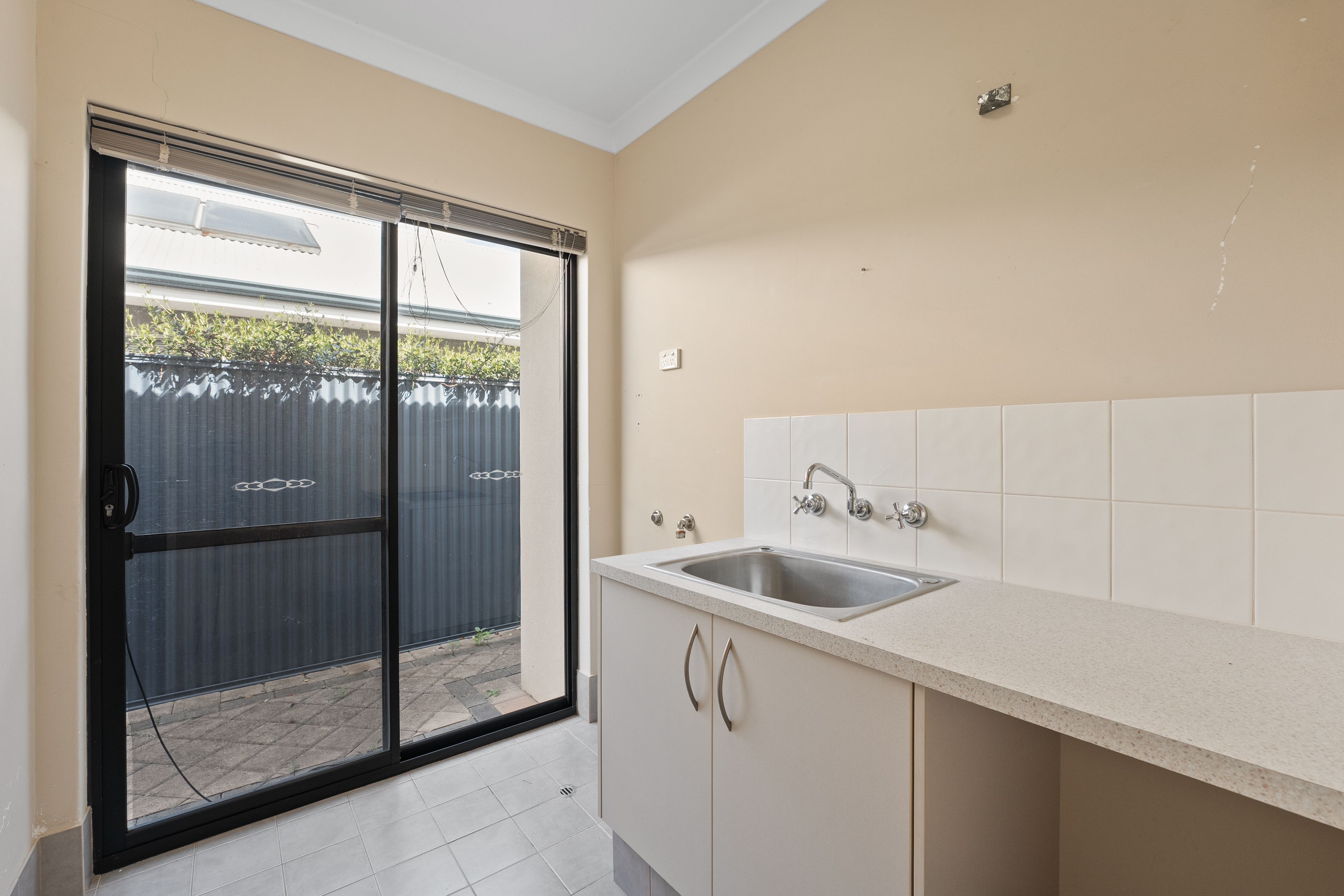 11 Linott Close — photo 24 of 30