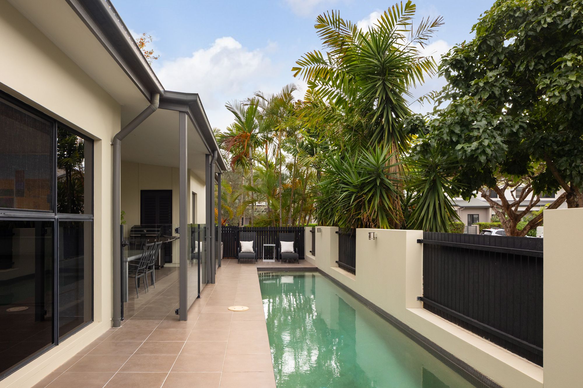 4 Riverbend Place — photo 9 of 18