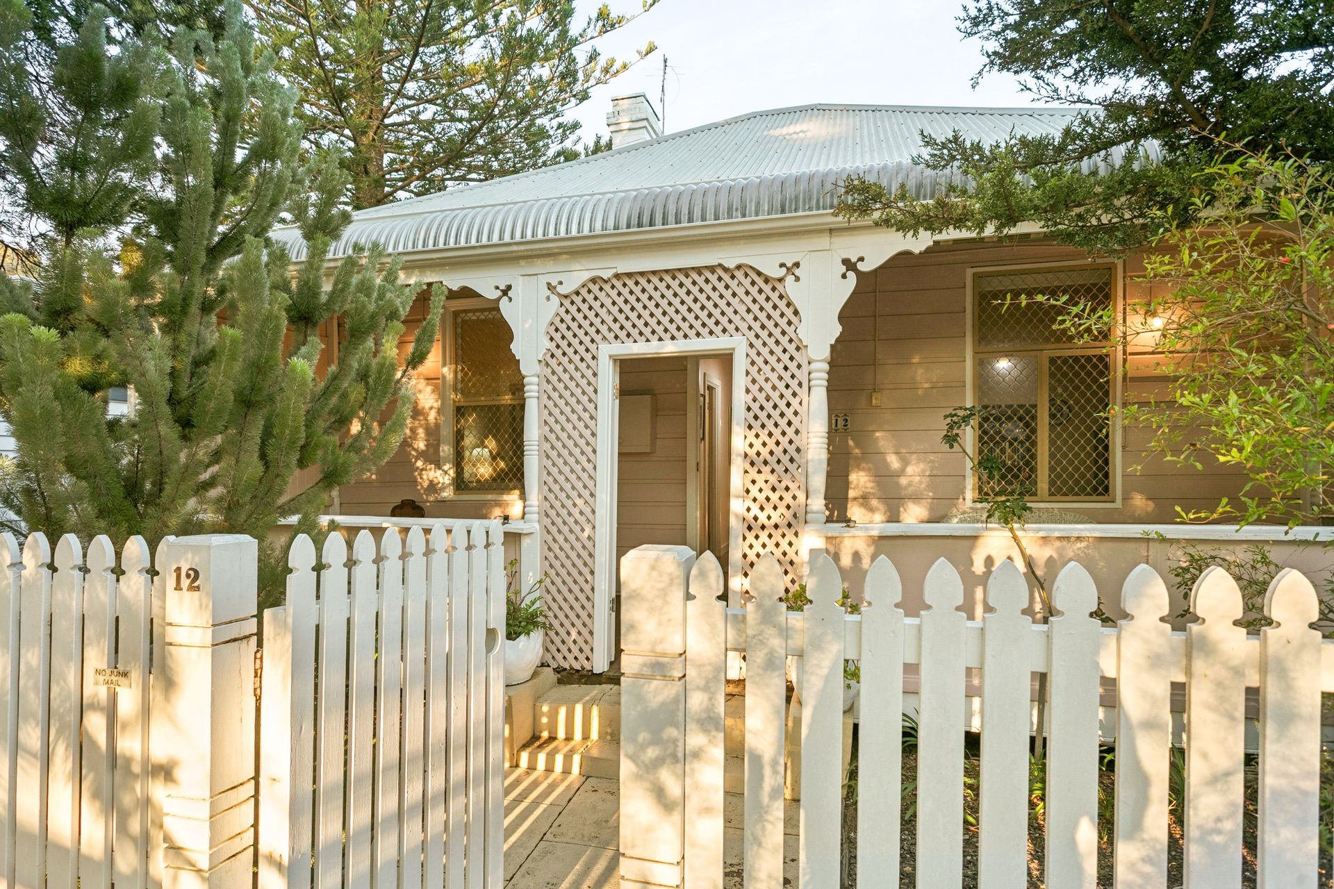 12 Onslow Street, Fremantle, WA 6160