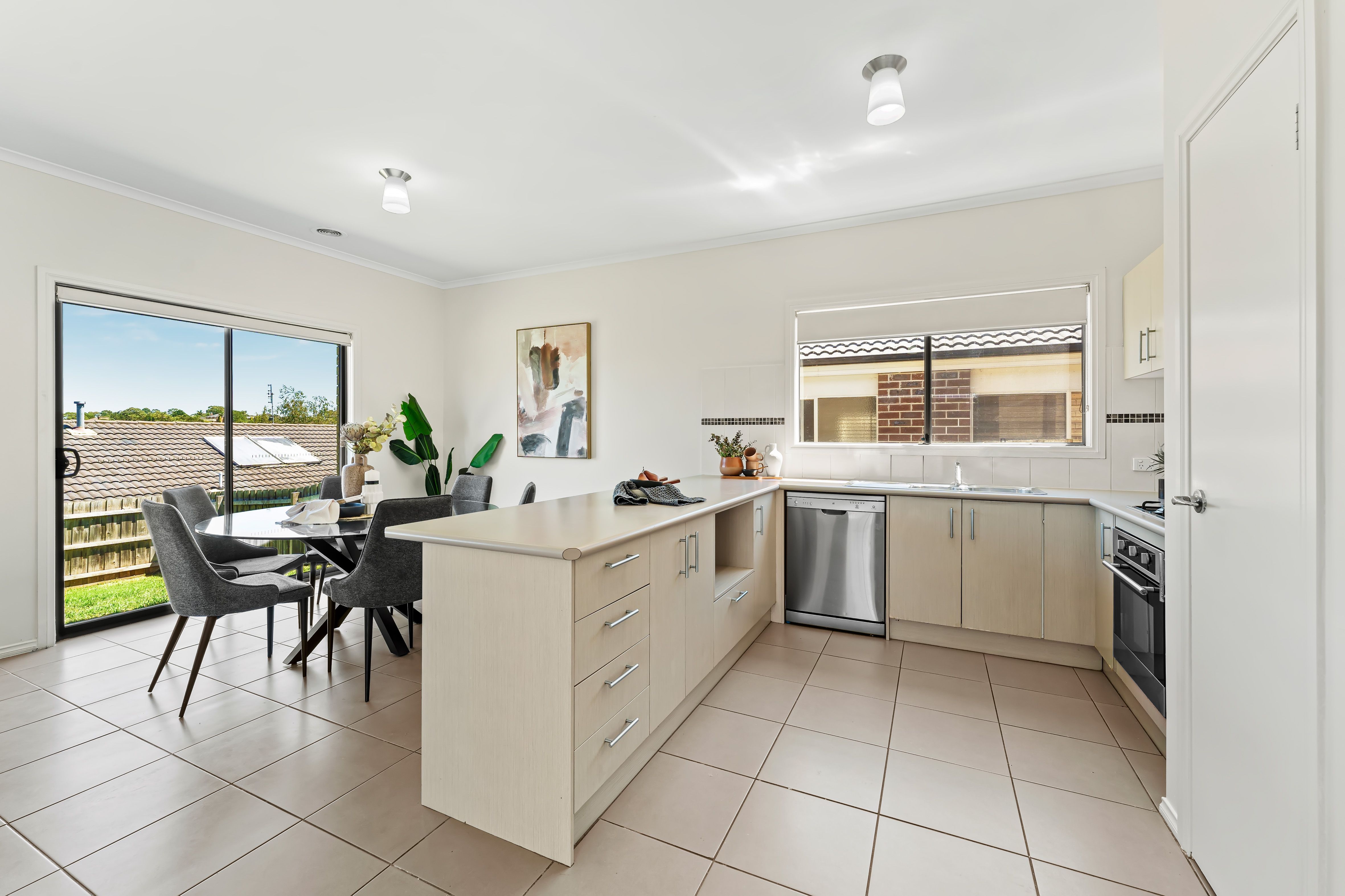 10 Jennifer Court, Pakenham, VIC 3810