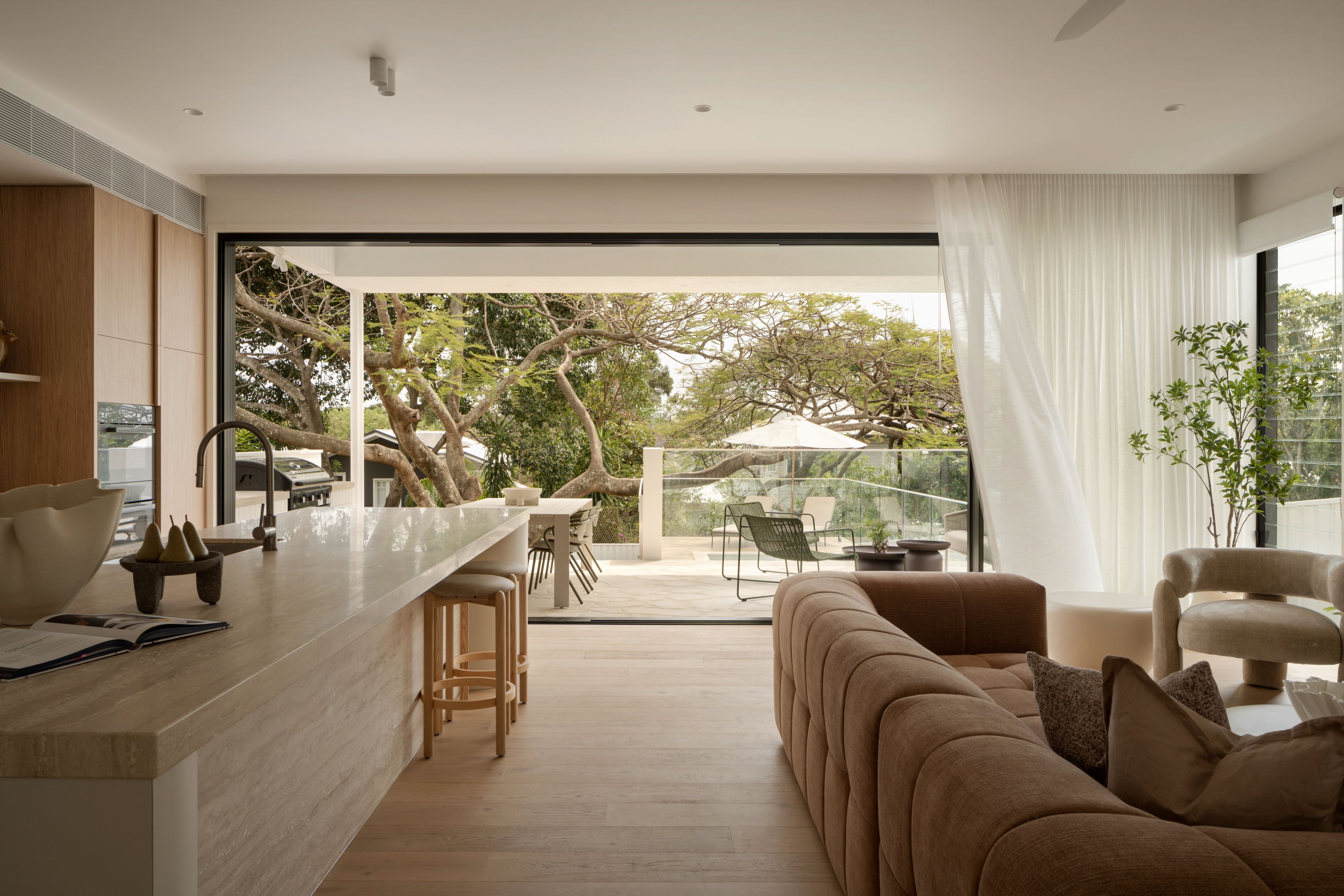 31 Coronation Street — photo 6 of 27