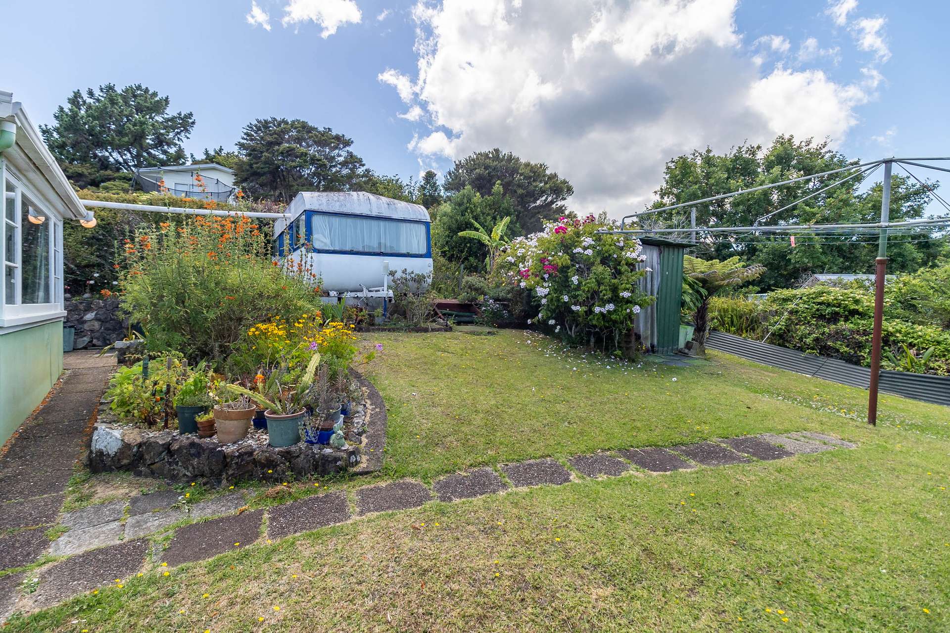 16 Hekerua Road photo 27