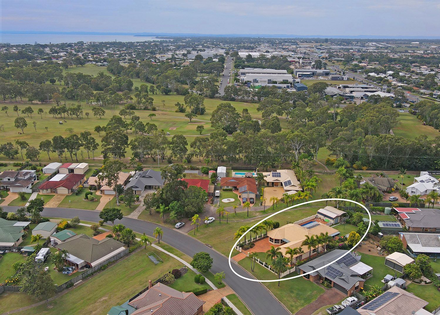 11 Bowerbird Avenue, Eli Waters, QLD 4655