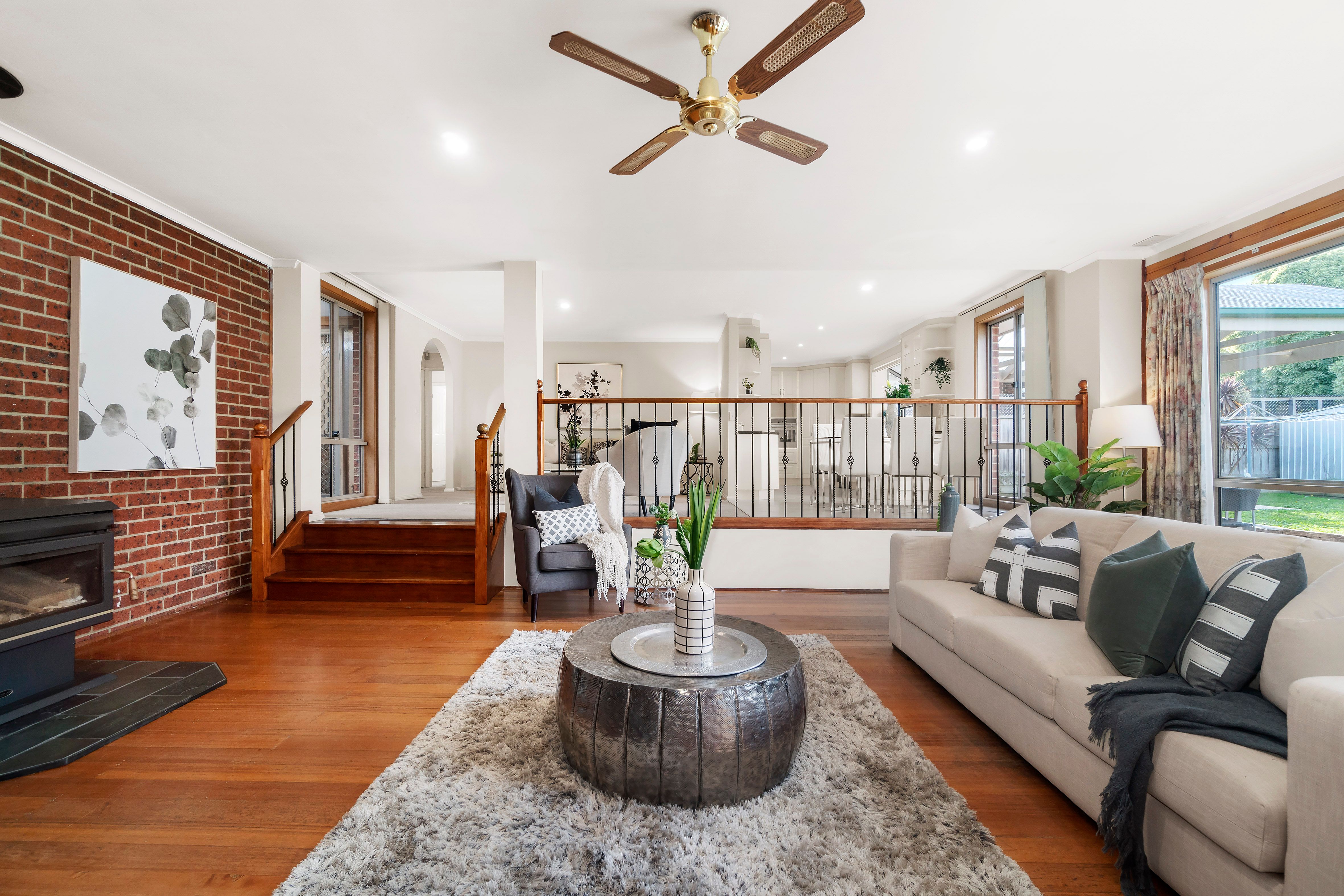 4 Cobain Square, Wantirna, VIC 3152