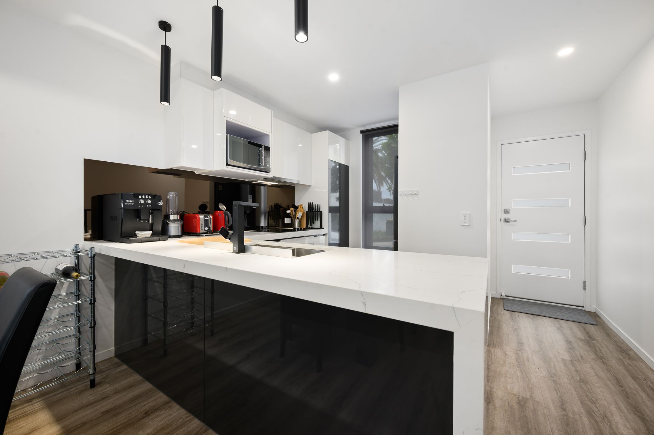 31/4A - 8 Hansford Road, Coombabah, QLD 4216