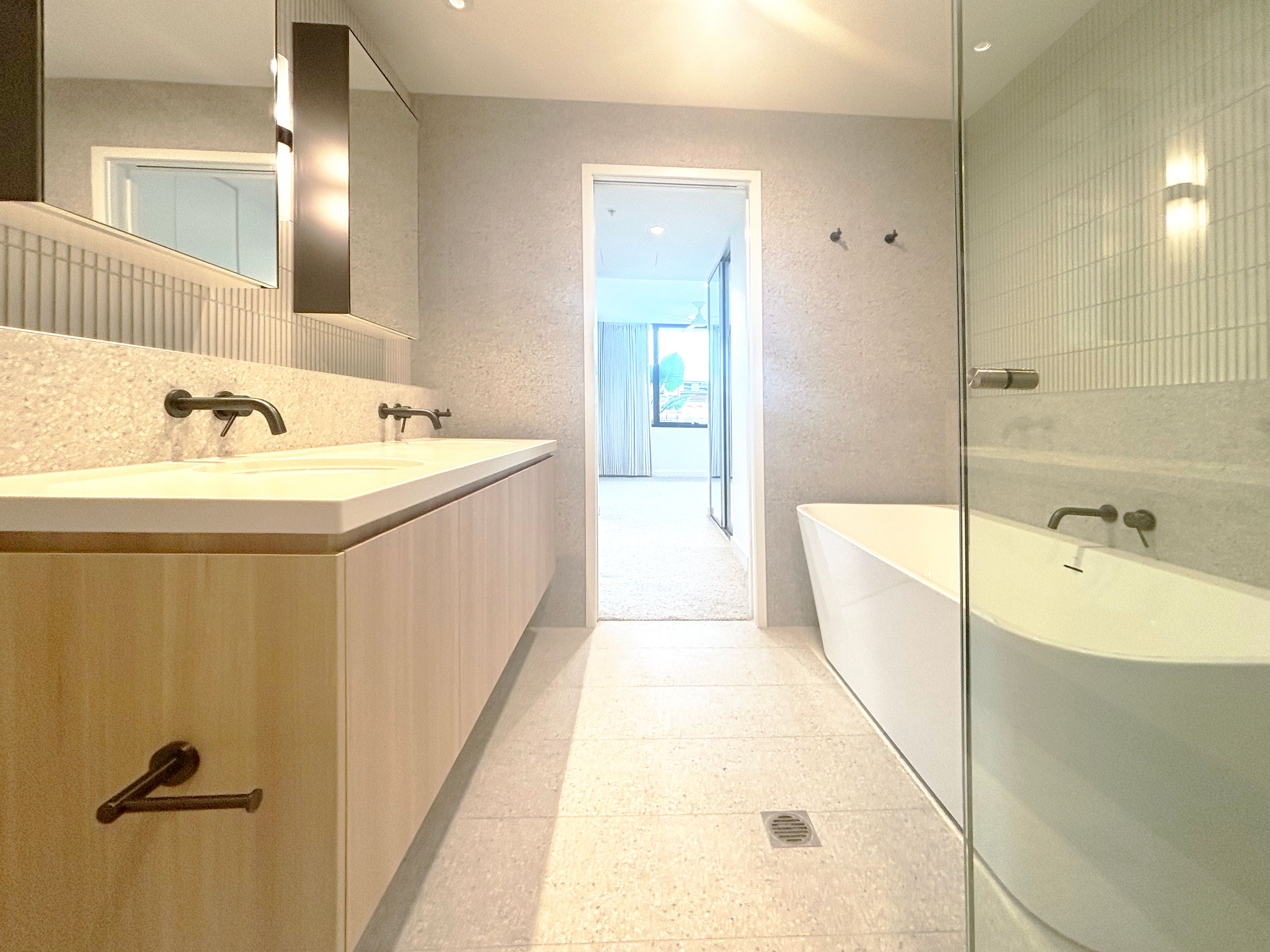 305/7 Weightman Street — photo 11 of 27