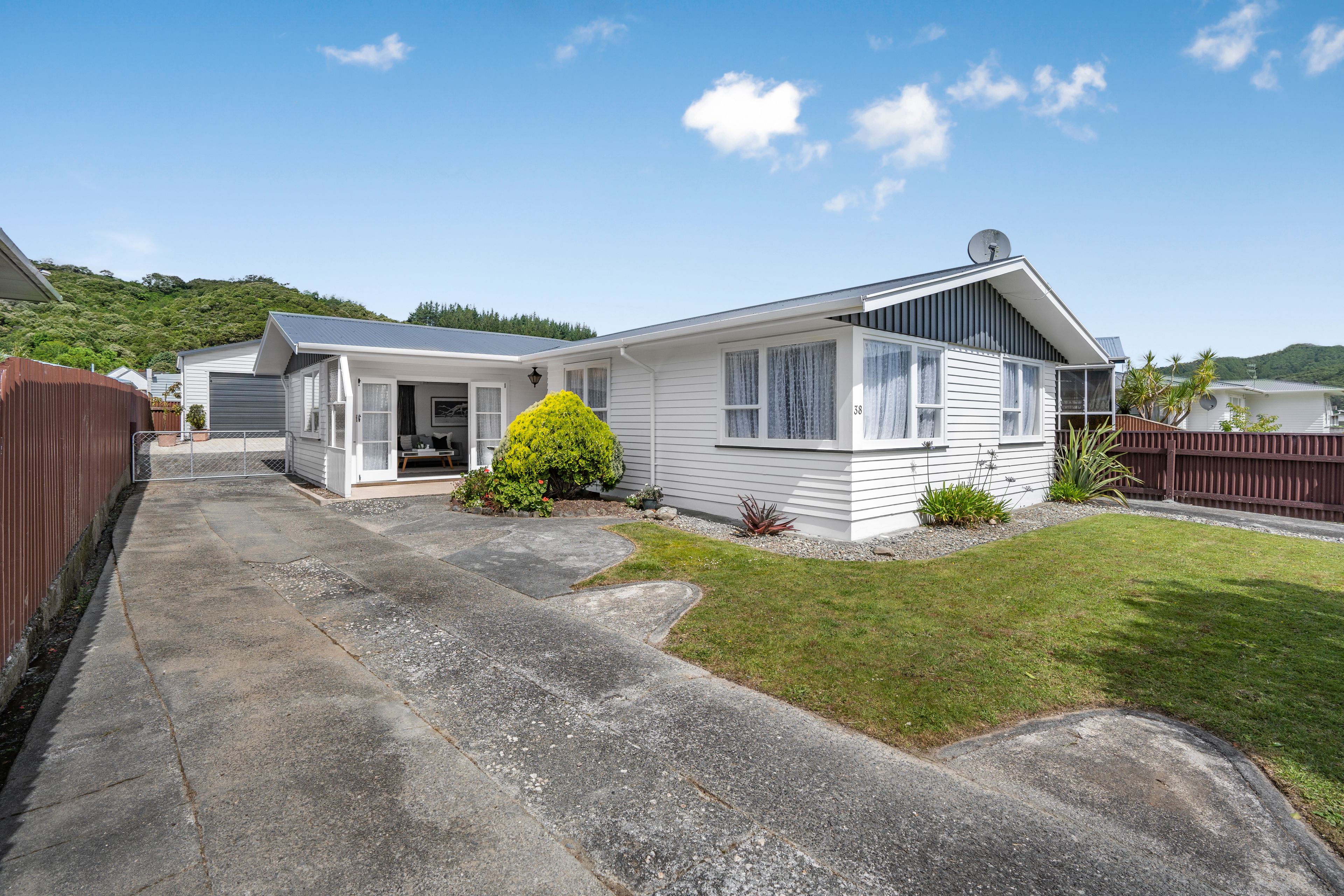 38 Momona Street, Wainuiomata, Lower Hutt City 5014 House for Sale