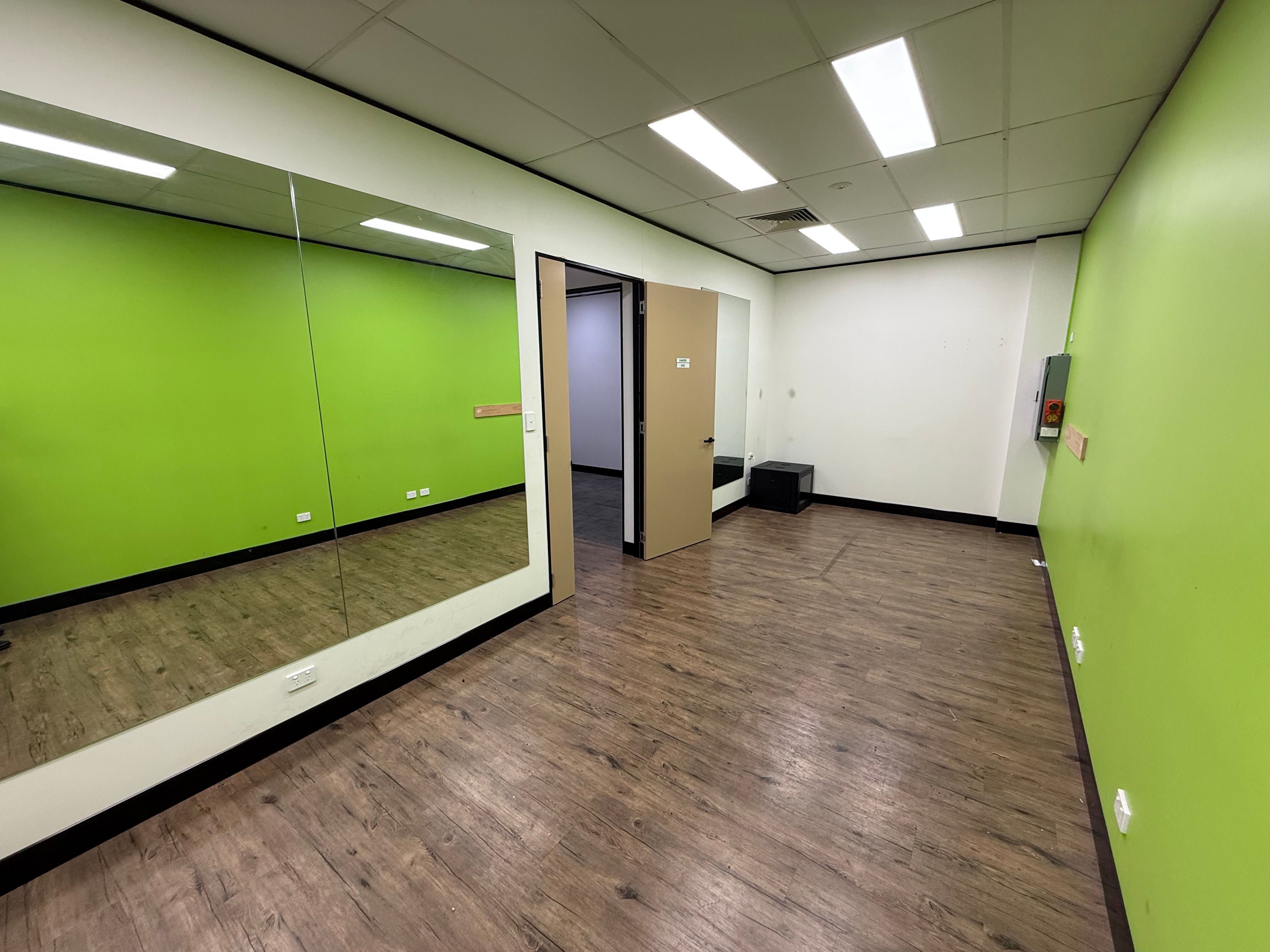 6 & 18/9 Elizabeth Avenue, Clontarf, QLD 4019