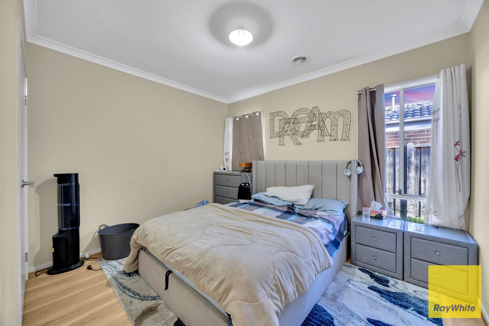 18 Susan Place — photo 6 of 18
