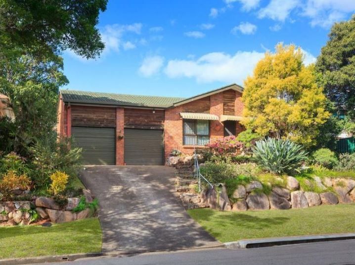84 Pareena Crescent, Mansfield, QLD 4122