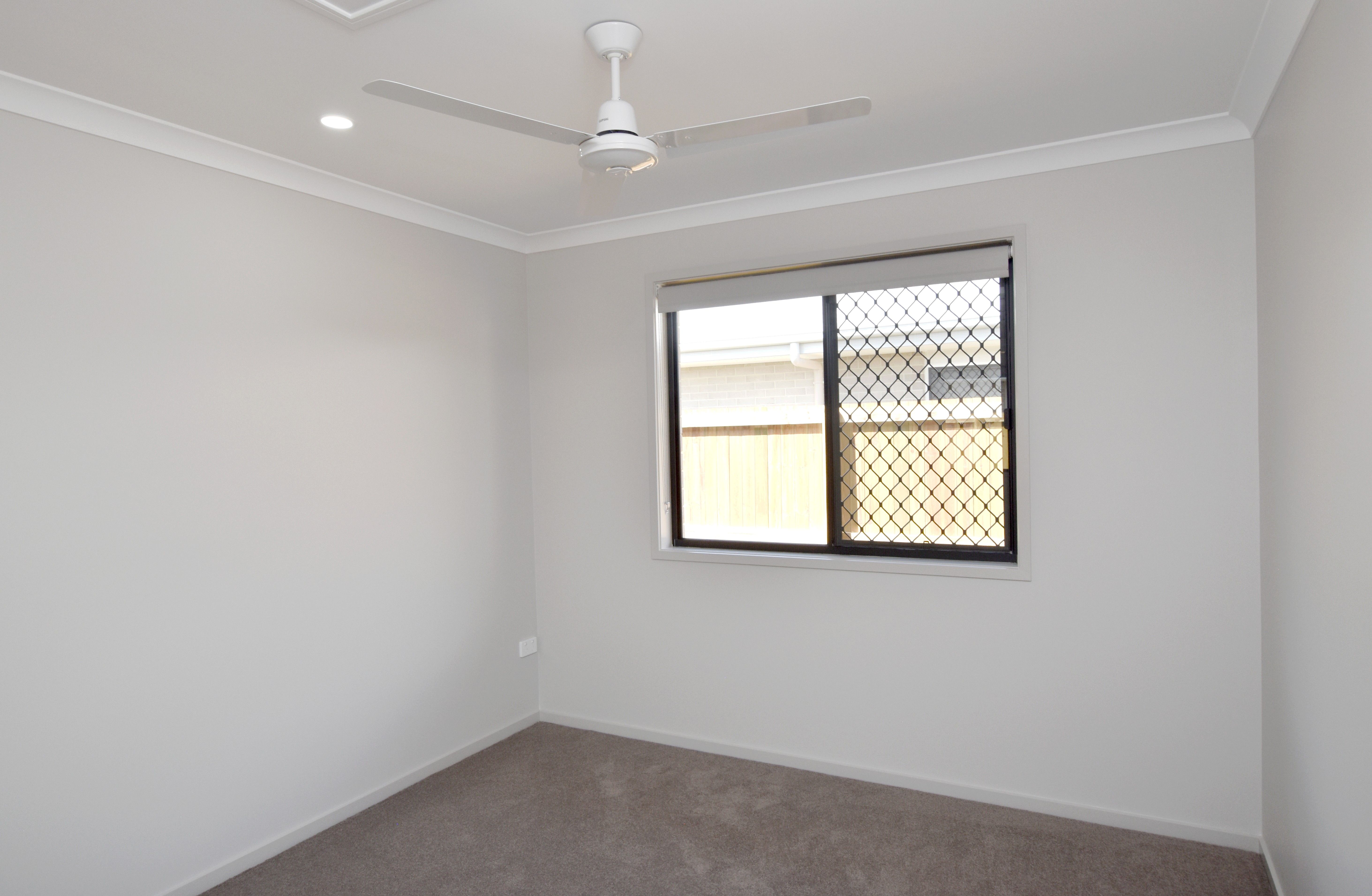 12 Avocet Road — photo 11 of 20