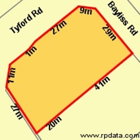 2 Bayliss Road, Dongara, WA 6525