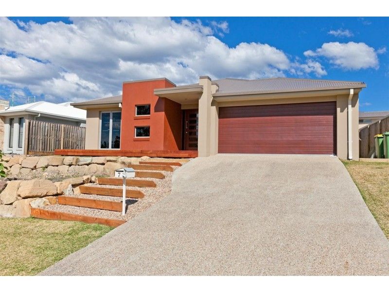 7 Grasslands Crescent, Reedy Creek, QLD 4227
