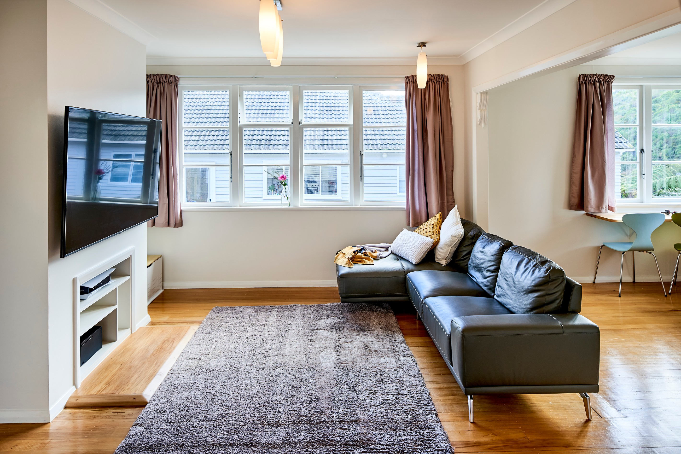 25 Raroa Terrace, Tawa, Wellington City