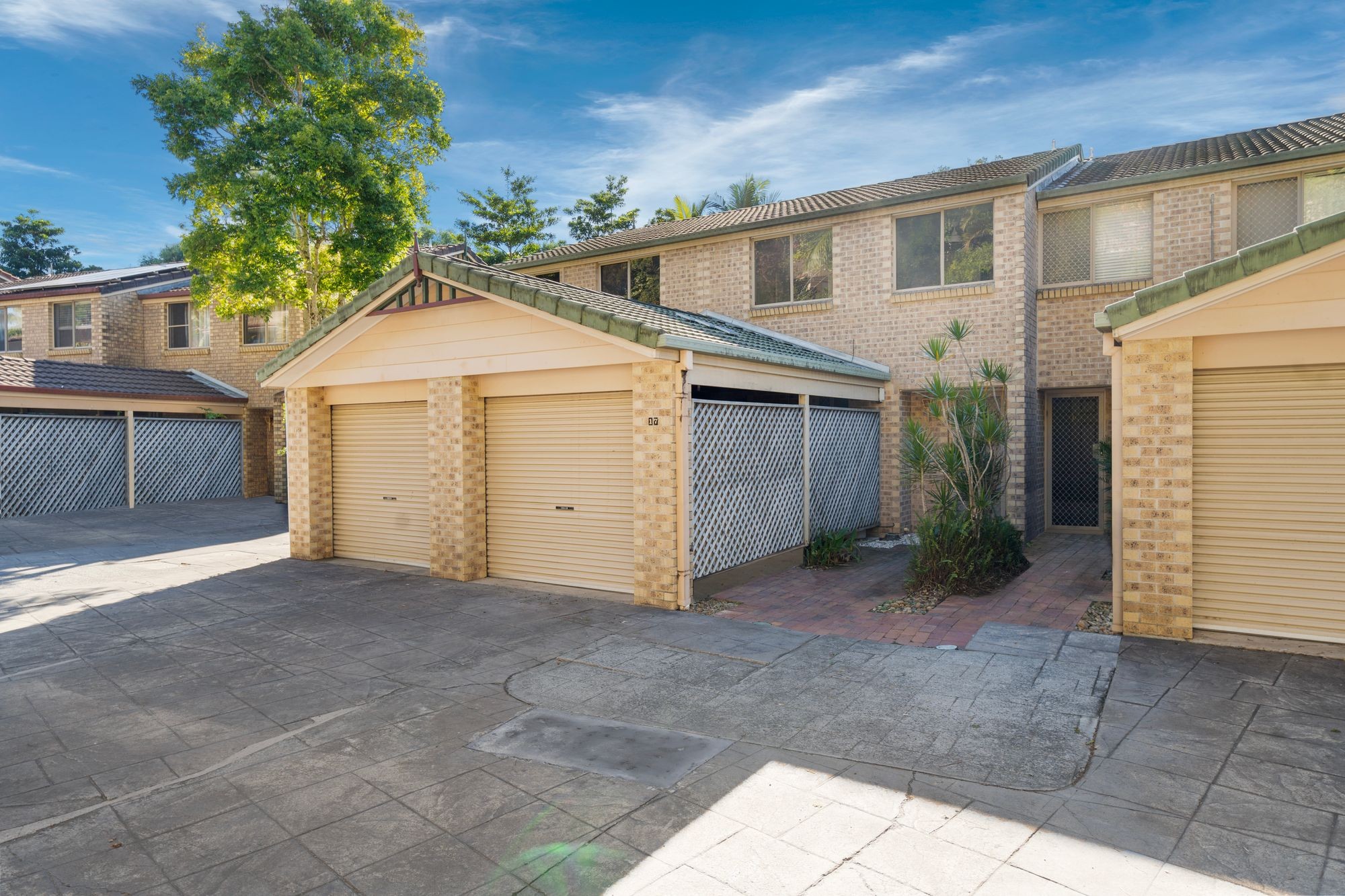 17/130 Plateau Crescent, Carrara, QLD 4211