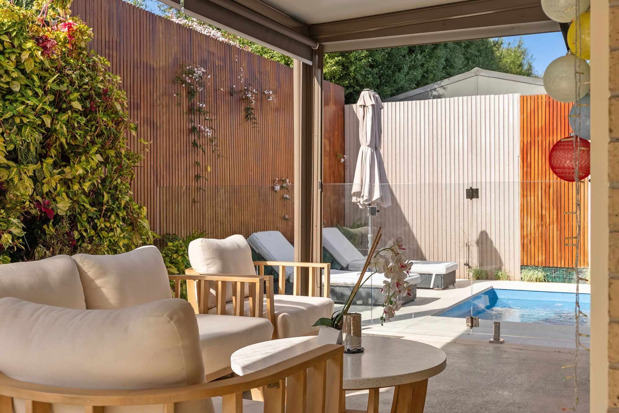 6 Lauradan Avenue — photo 4 of 30
