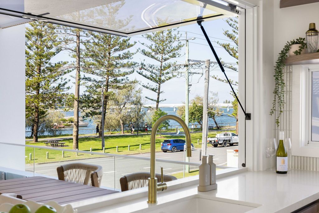 3/84 The Esplanade, Paradise Point, QLD 4216